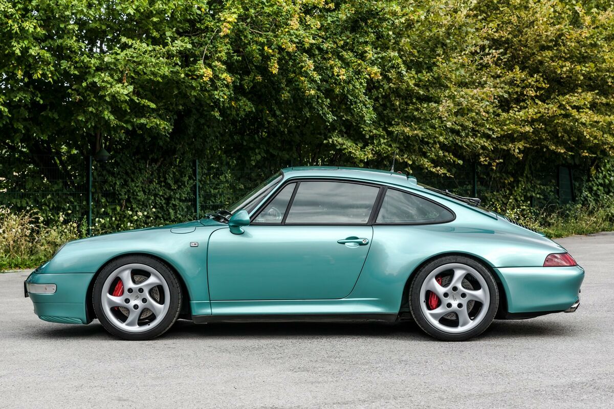 1996 Porsche 911 Carrera 4S in Dragonfly Turquoise Metallic