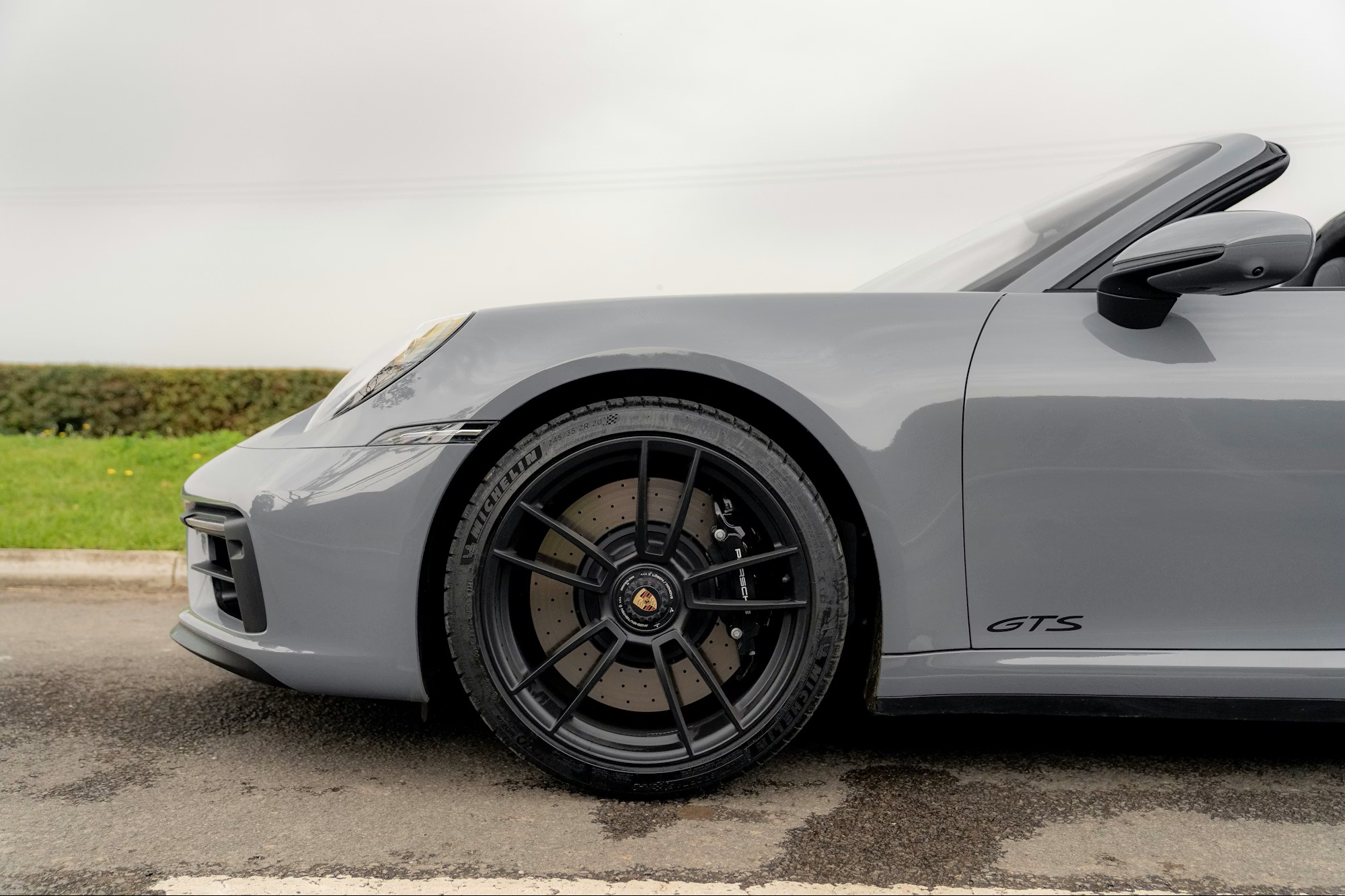 2023 Porsche 911 (992) Targa 4 GTS in Arctic Grey