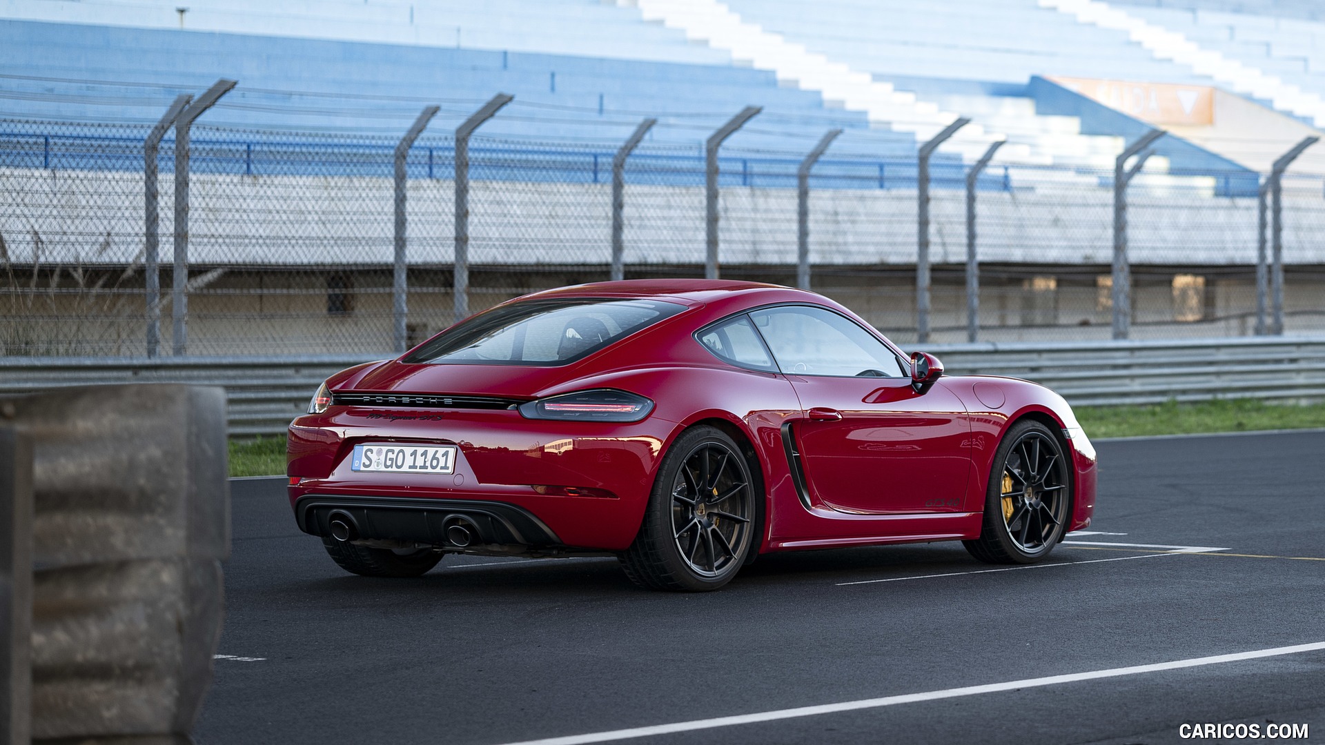 2020 Porsche 718 Cayman GTS 4.0 in Carmine Red