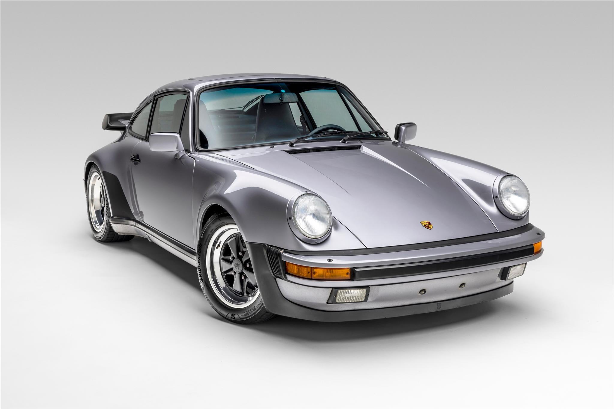1987 Porsche 911 Turbo Coupe in Diamond Blue Metallic