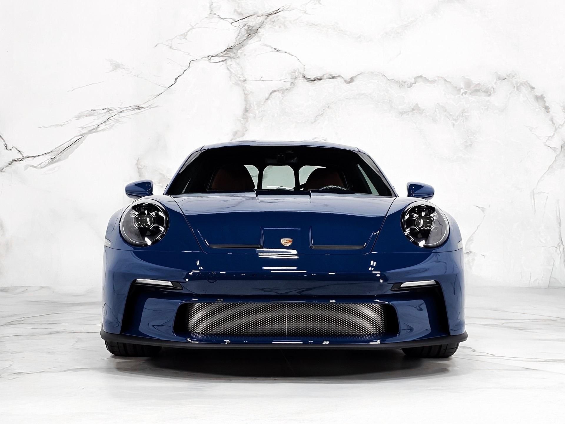 2024 Porsche 911 S/T in Manaus Blue