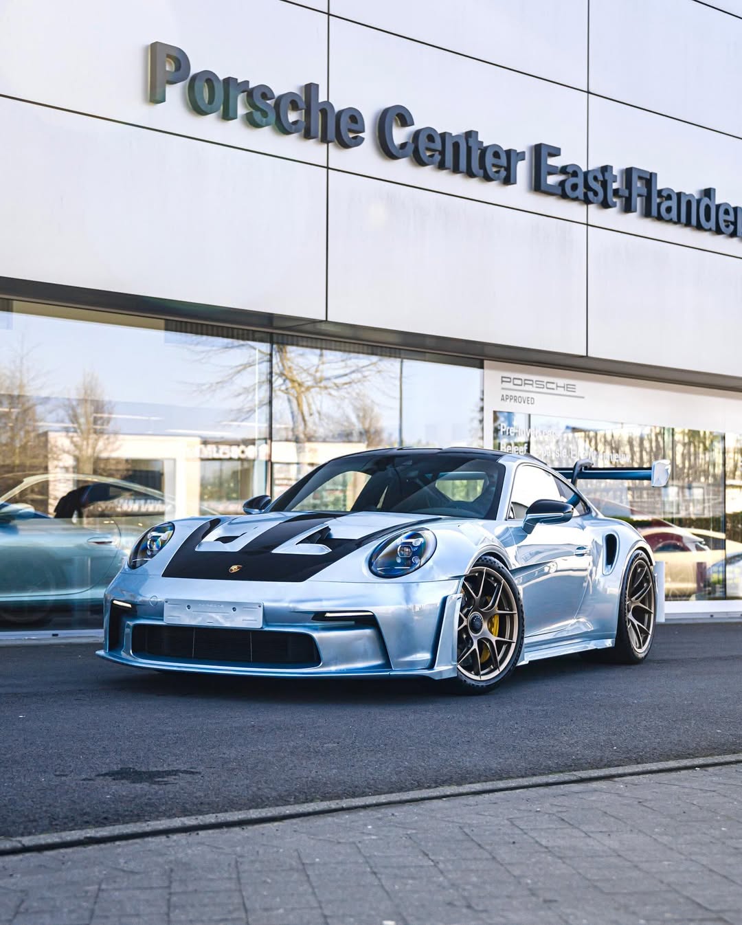 2024 Porsche 911 GT3 RS 'Weissach' in Azzurro Thetys Metallic