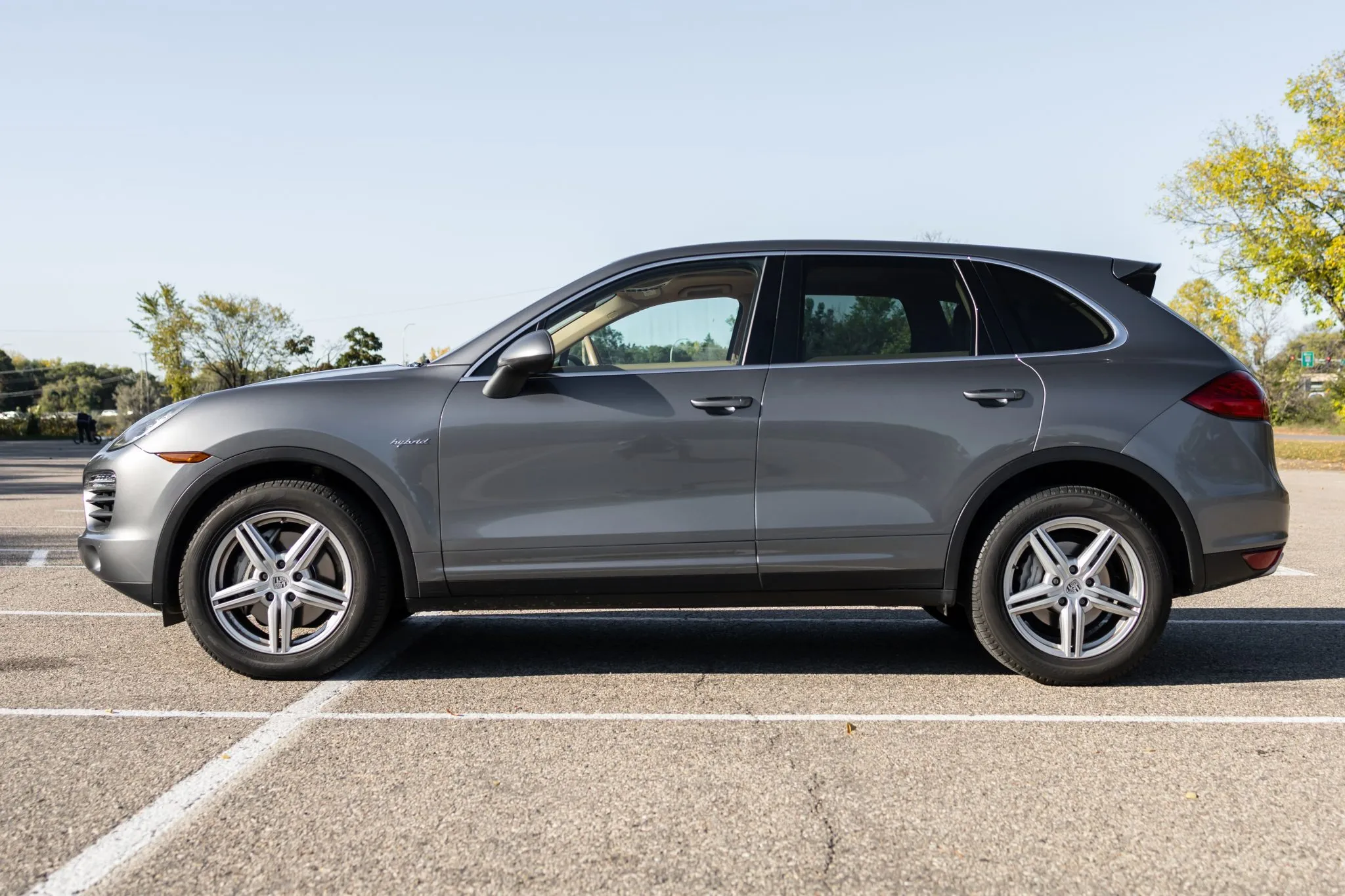 2011 Porsche Cayenne S Hybrid in Meteor Grey Metallic