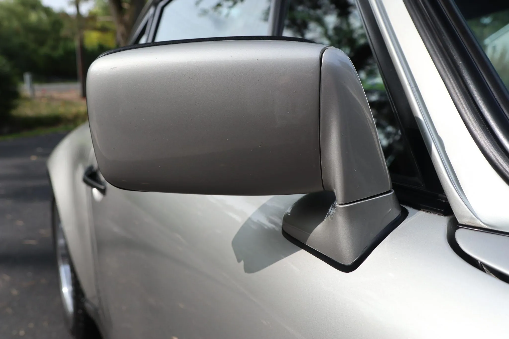 1983 Porsche 911SC Coupe in Pewter Metallic