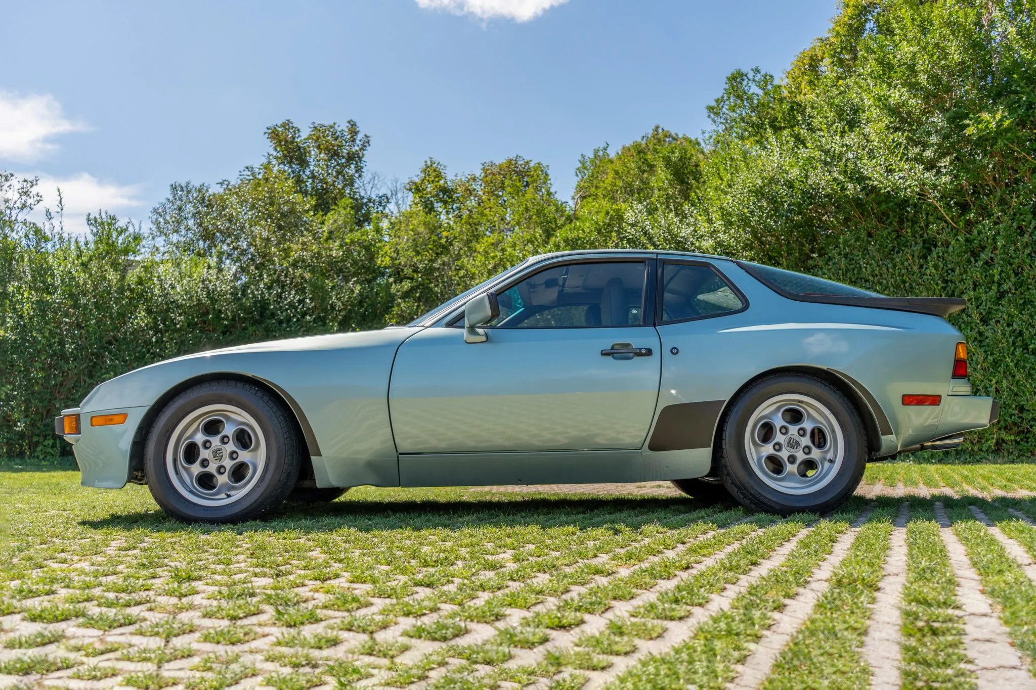 1985 Porsche 944 in Crystal Green Metallic
