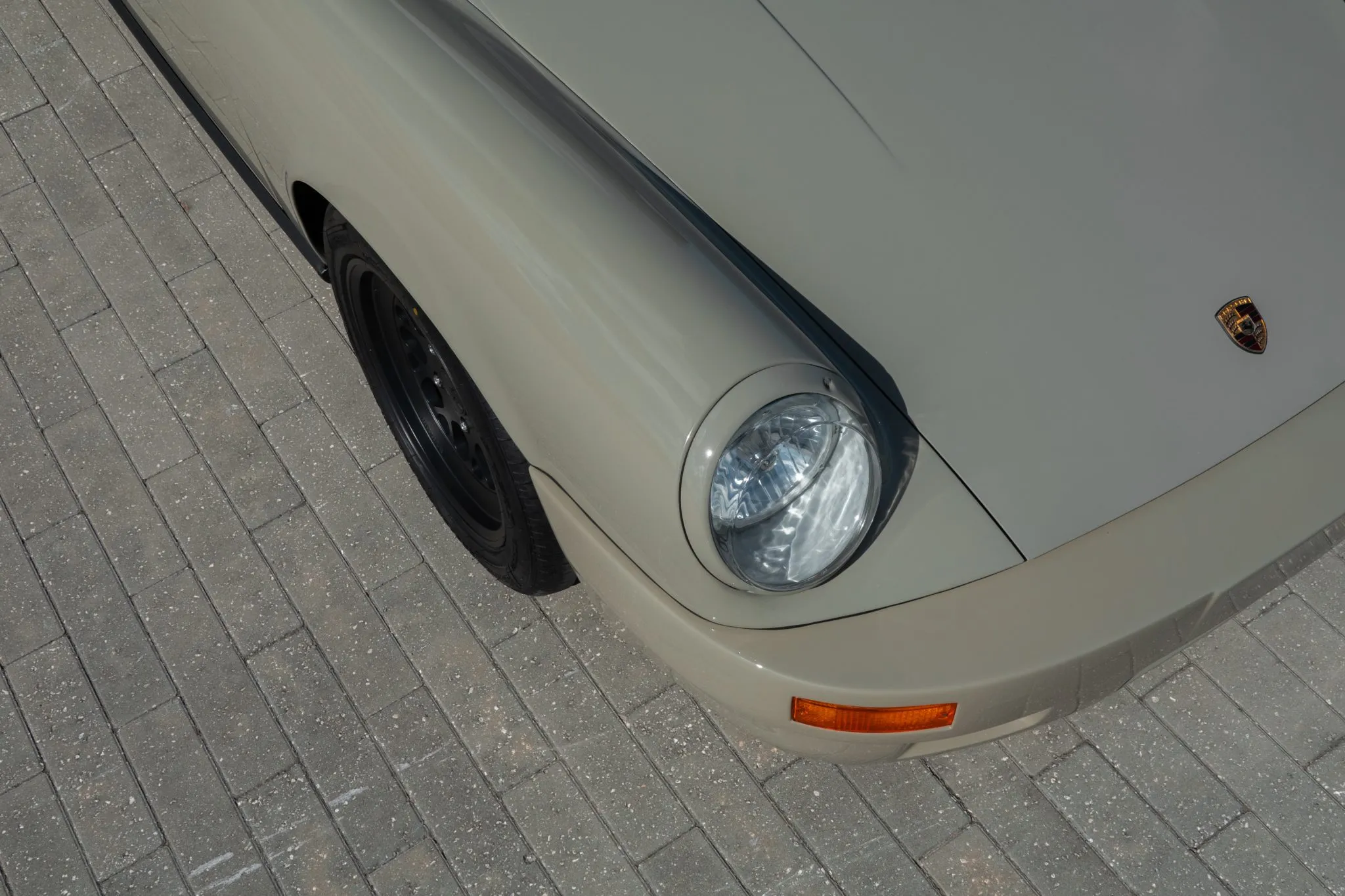 1985 Porsche 911 Carrera Coupe in Fashion Grey
