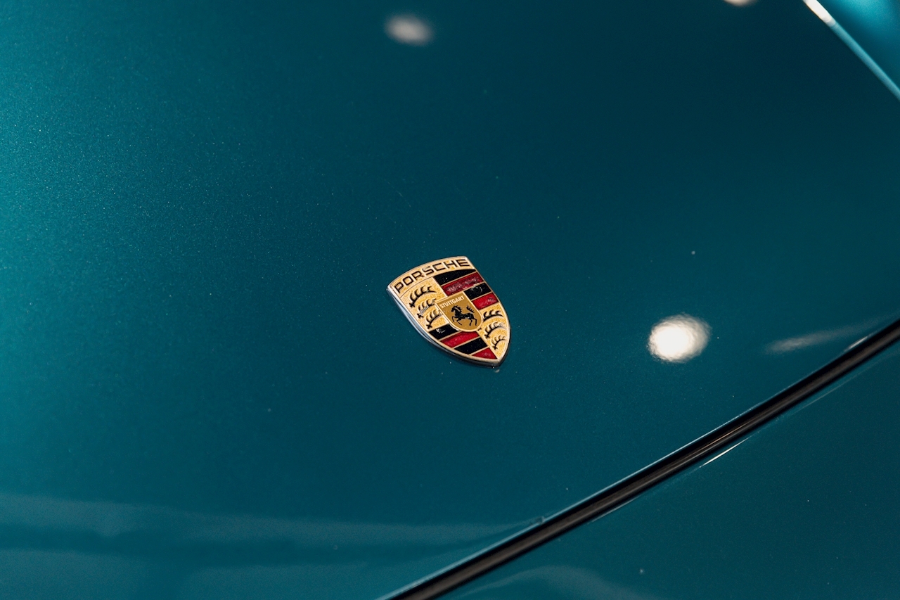 1996 Porsche 911 993 Carrera In Ultraviolet