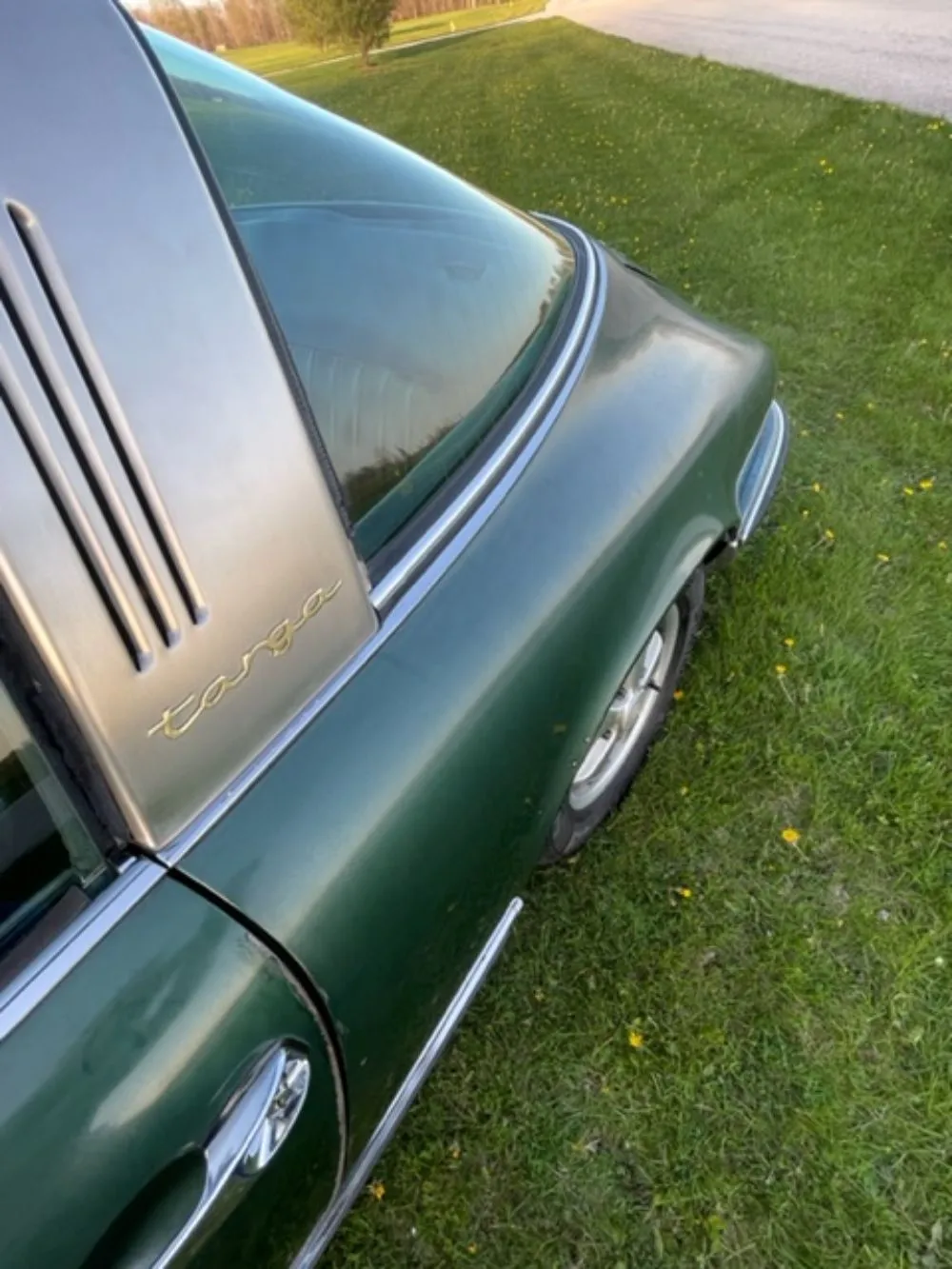1969 Porsche 911E Targa in Metallic Dark Green