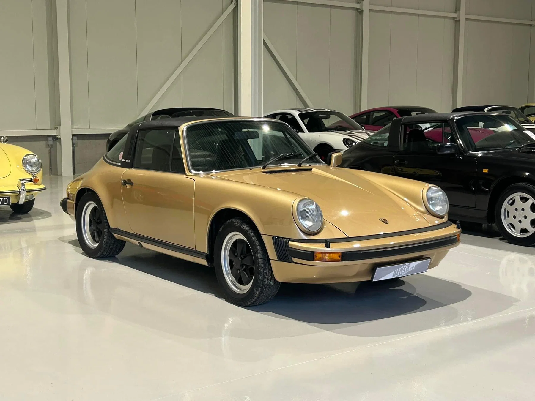 1979 Porsche 911 SC Targa in Opal Metallic