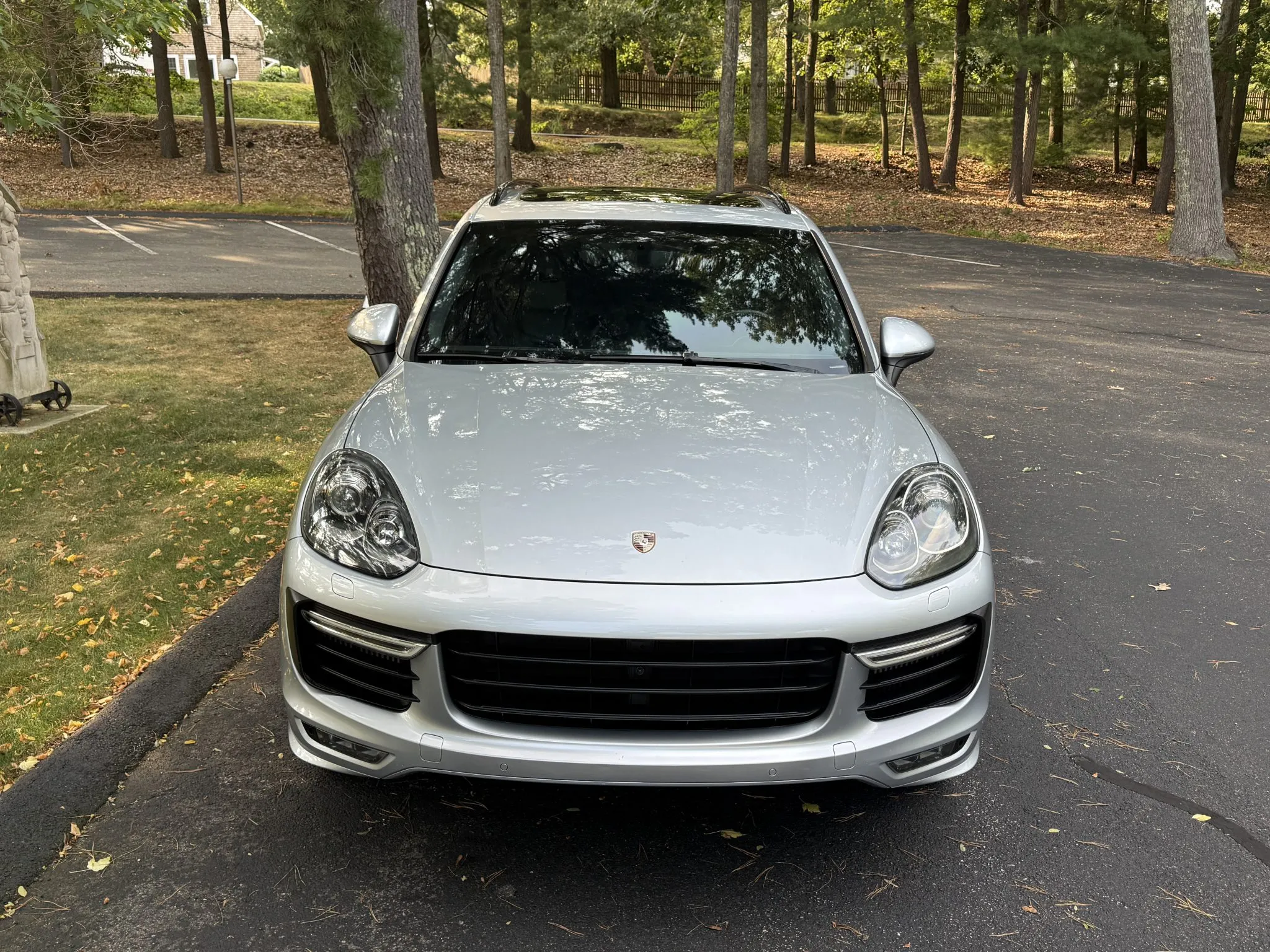 2016 Porsche Cayenne GTS in Rhodium Silver Metallic