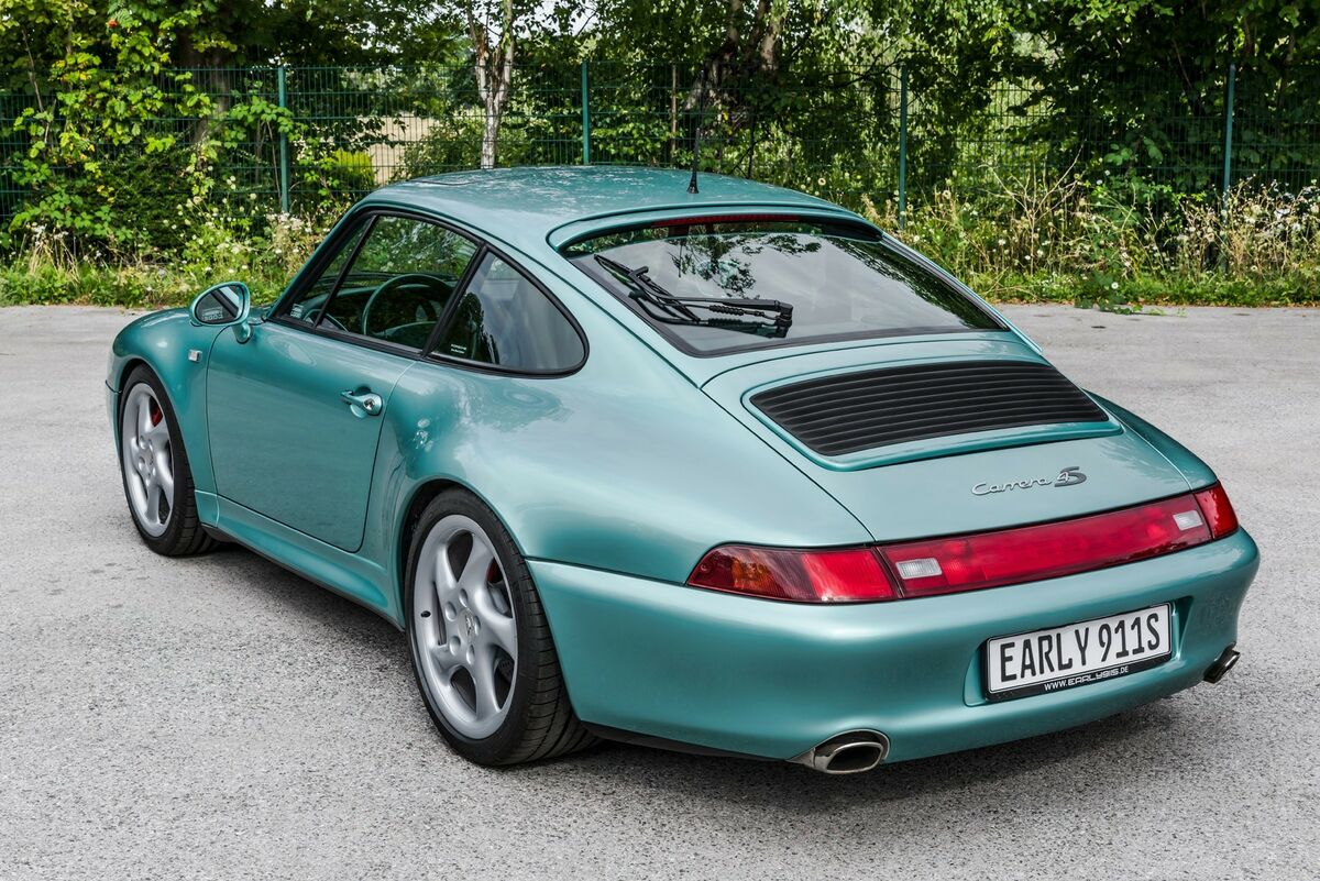 1996 Porsche 911 Carrera 4S in Dragonfly Turquoise Metallic