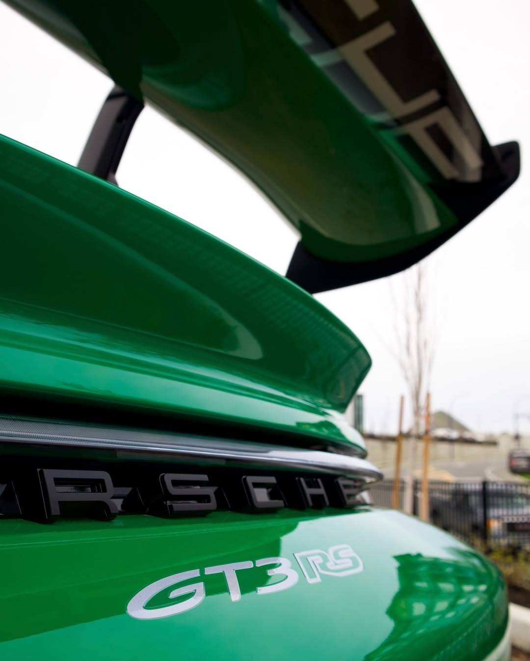 2025 Porsche 911 GT3 RS Weissach Package in Essmann Green