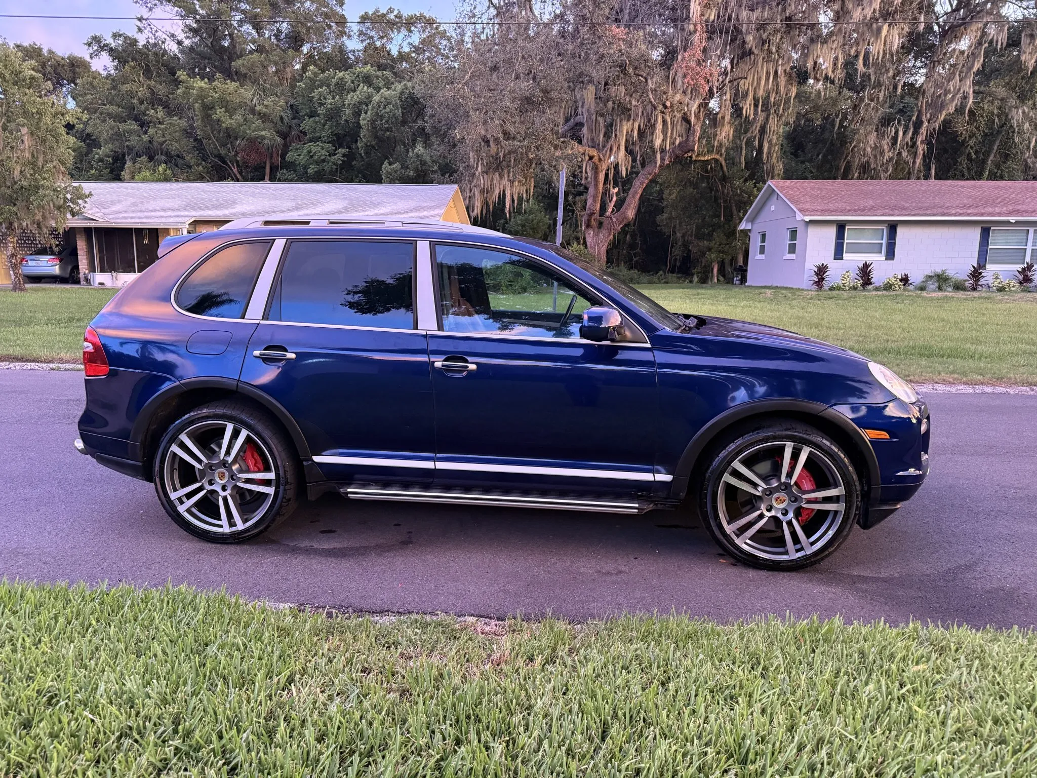 2008 Porsche Cayenne Turbo in Marine Blue Metallic