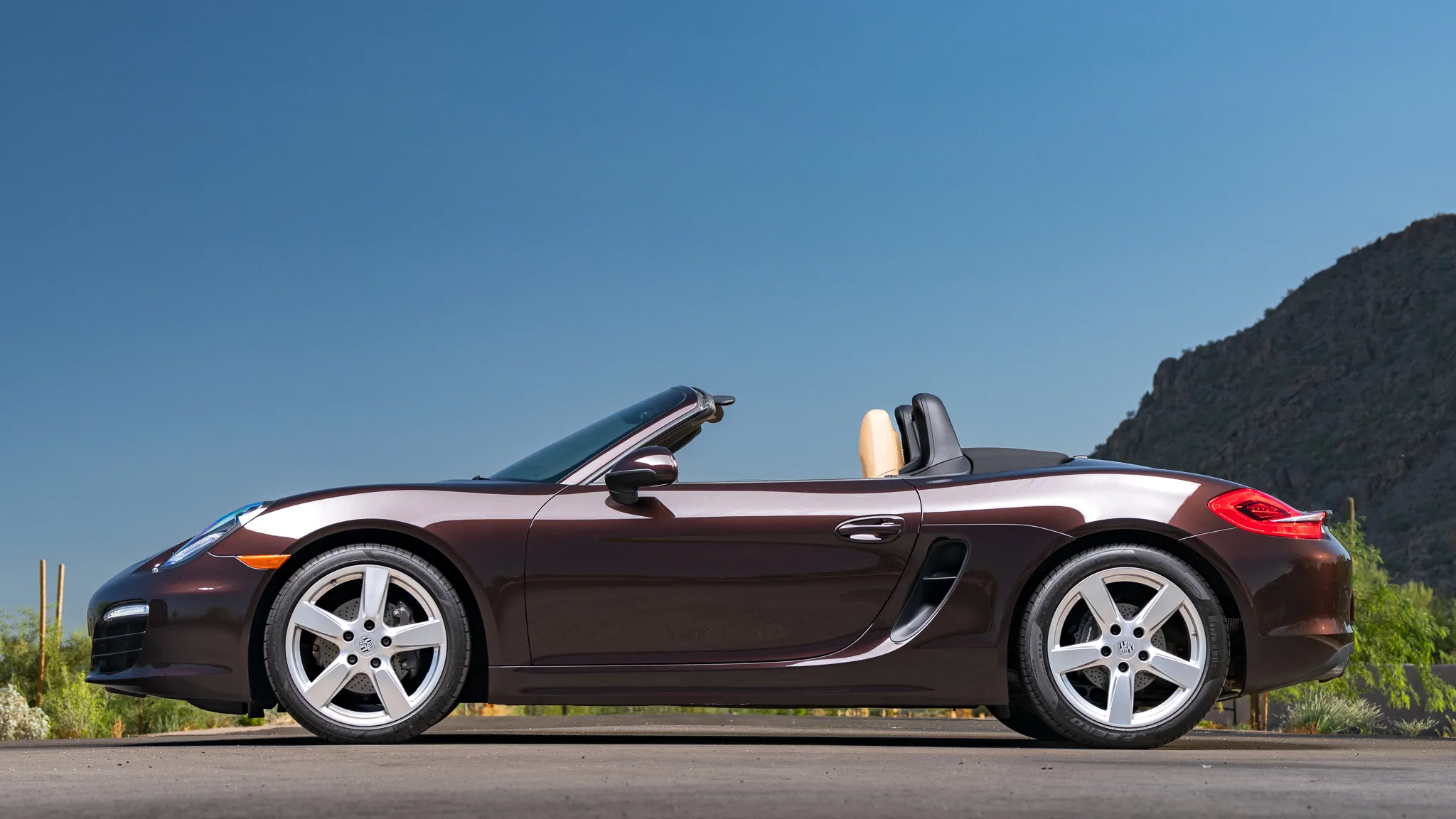 2016 Porsche Boxster in Mahogany Metallic