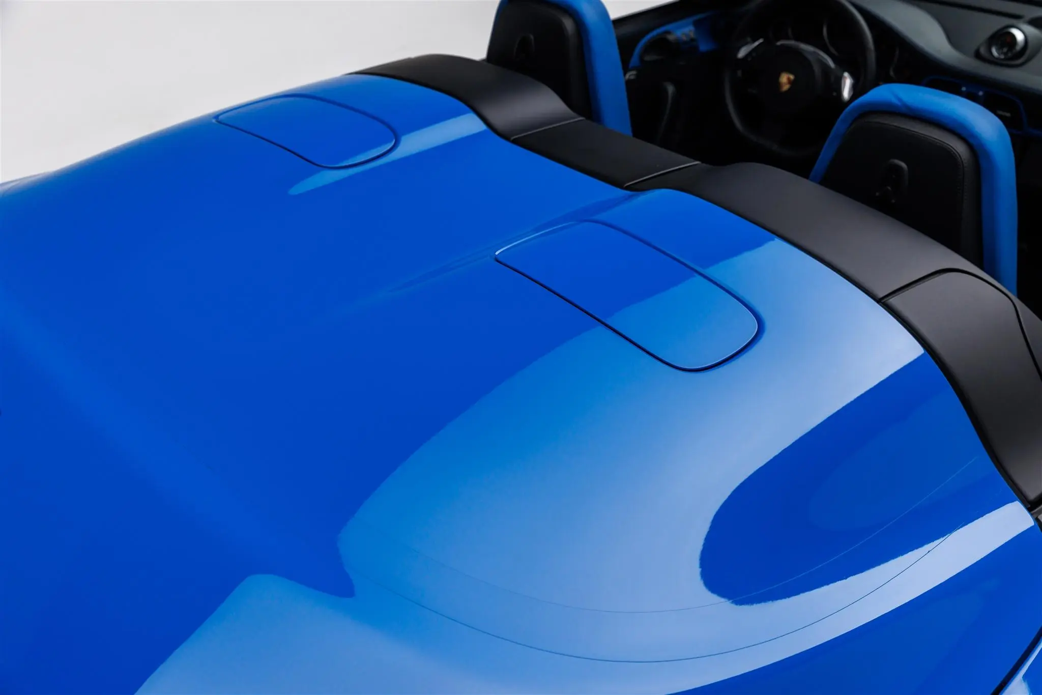 2011 Porsche 911 Speedster in Pure Blue