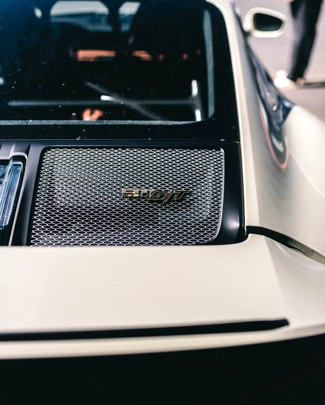 2025 Porsche 911 S/T in Geyser Grey Metallic