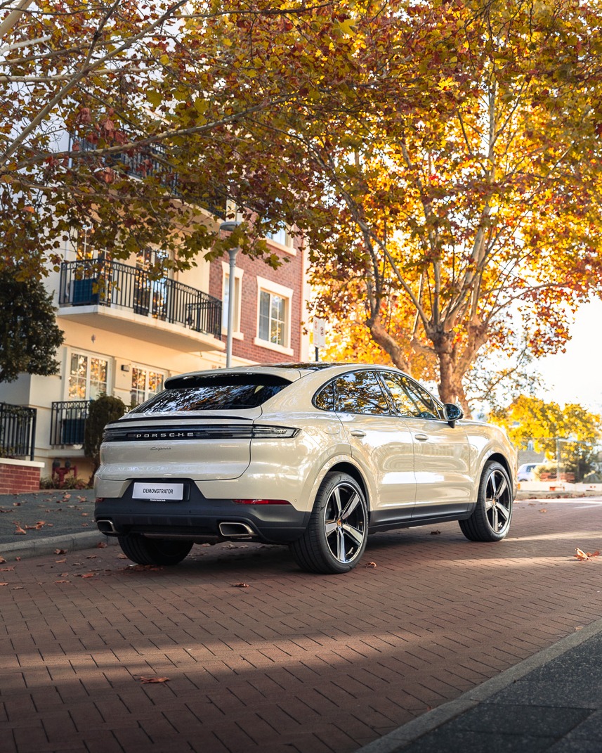 2024 Porsche Cayenne Coupé in Cashmere Beige Metallic
