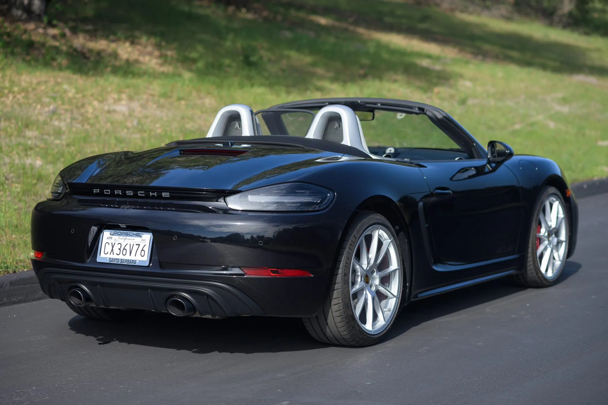 2025 Porsche 718 Boxster GTS 4.0 in Jet Black Metallic