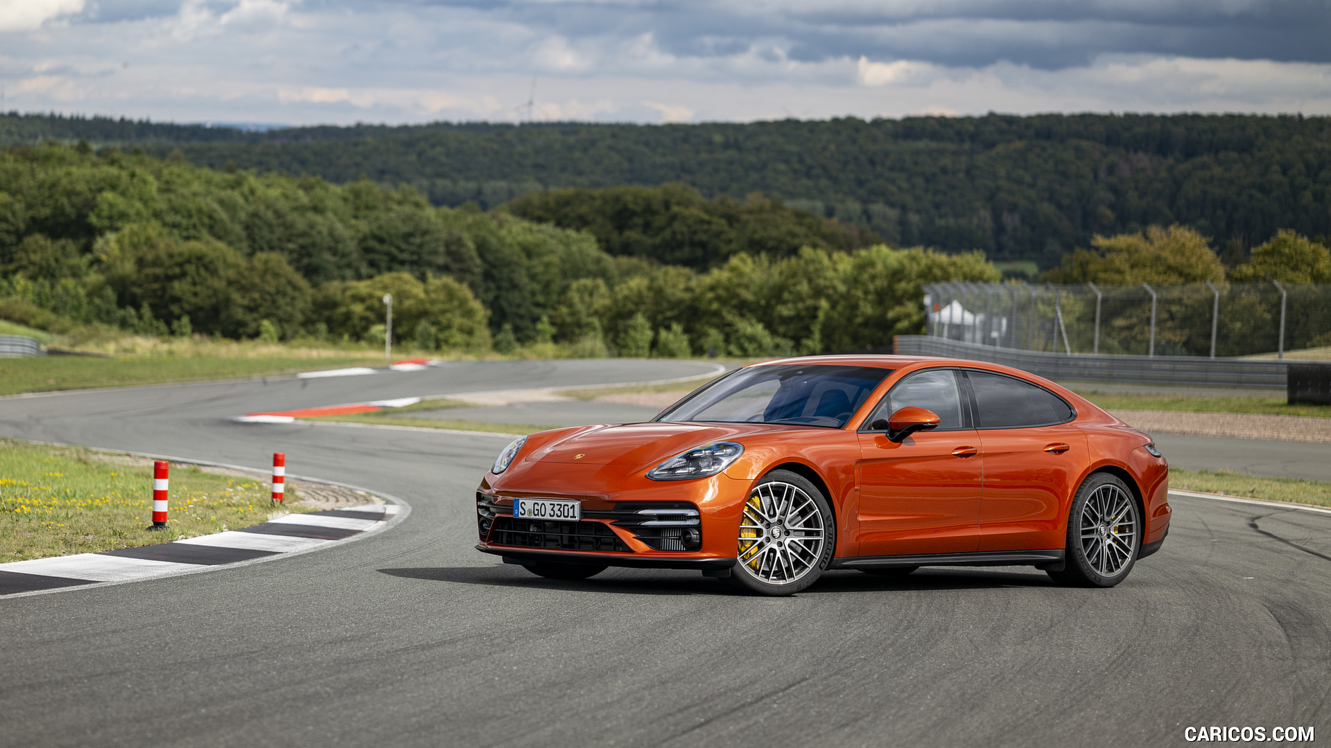 2021 Porsche Panamera Turbo S in Papaya Metallic
