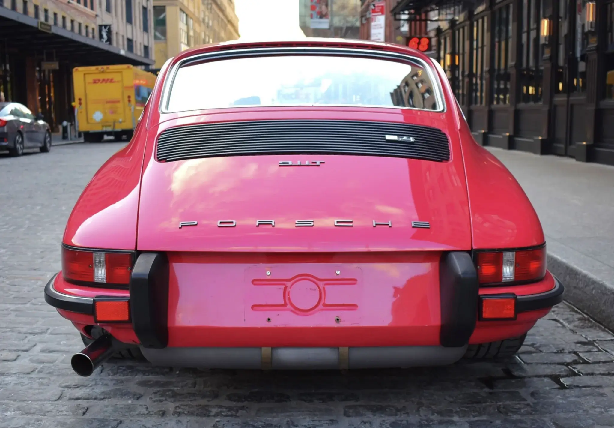 1973 Porsche 911T Coupe in Raspberry Metallic