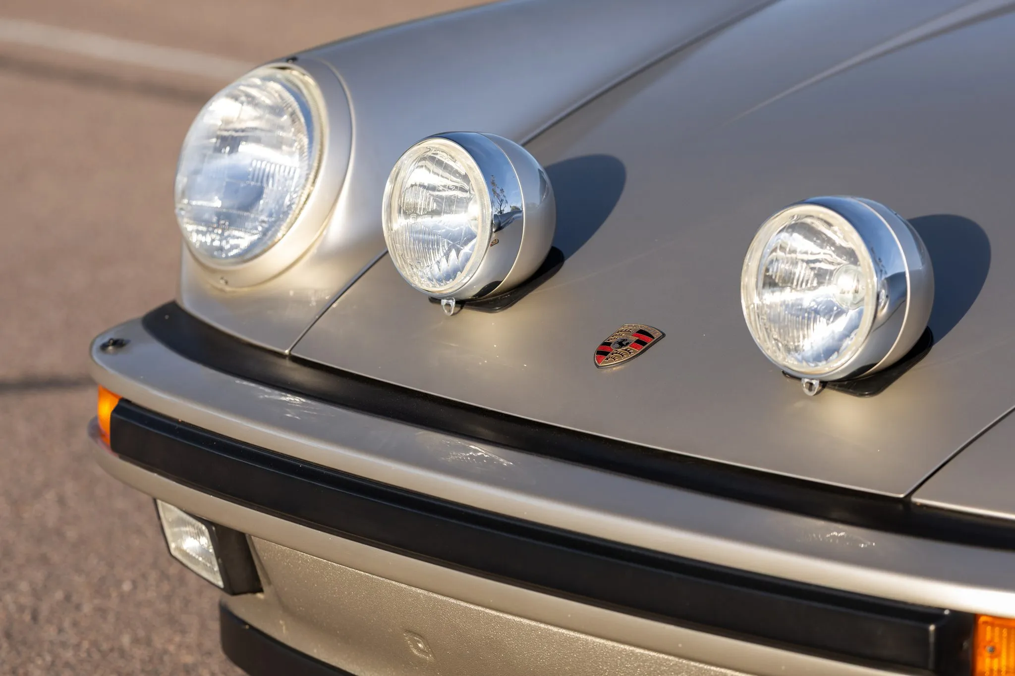 1989 Porsche 911 Turbo Coupe in Linen Metallic
