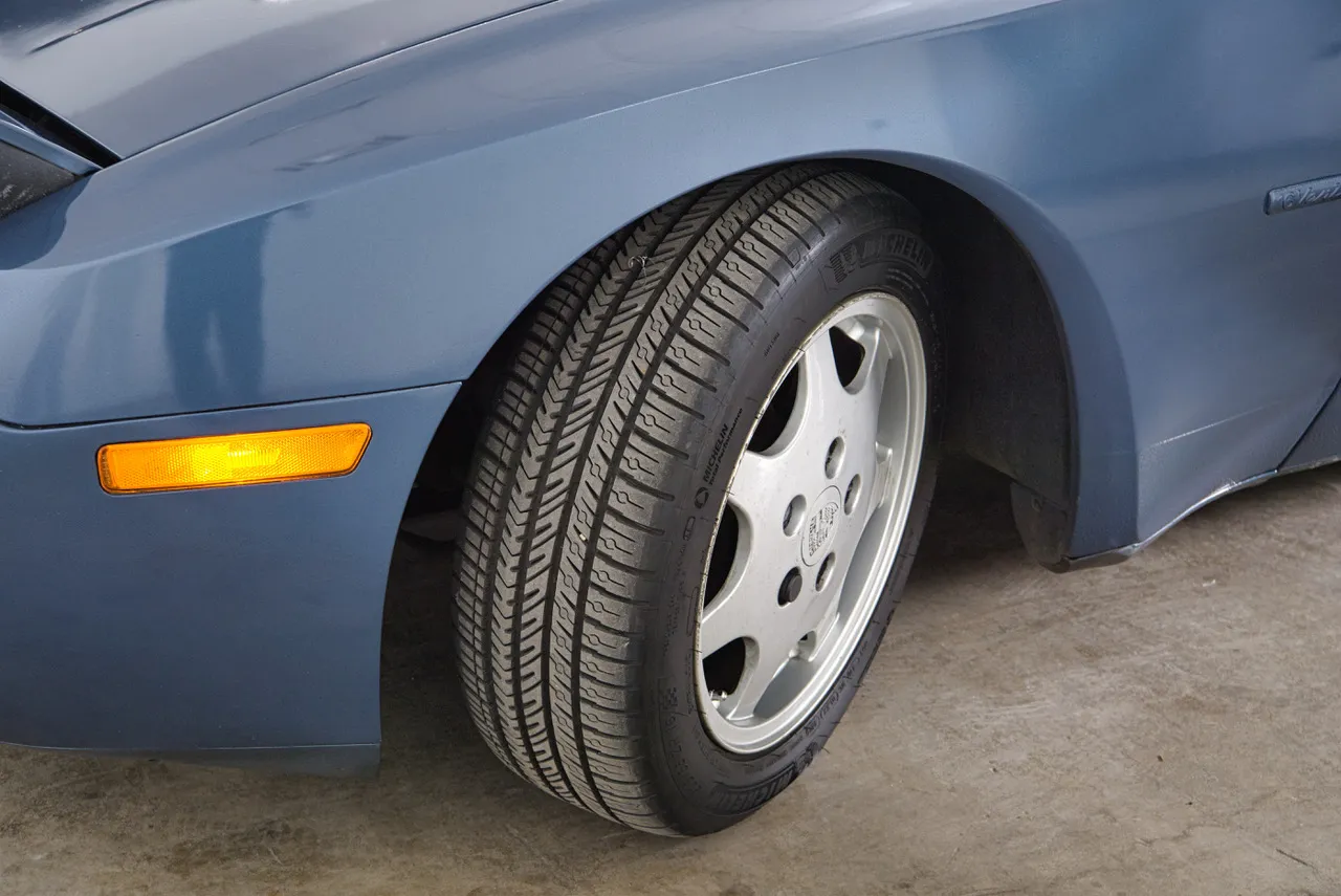 1990 Porsche 944 S2 Cabriolet in Dove Blue Metallic