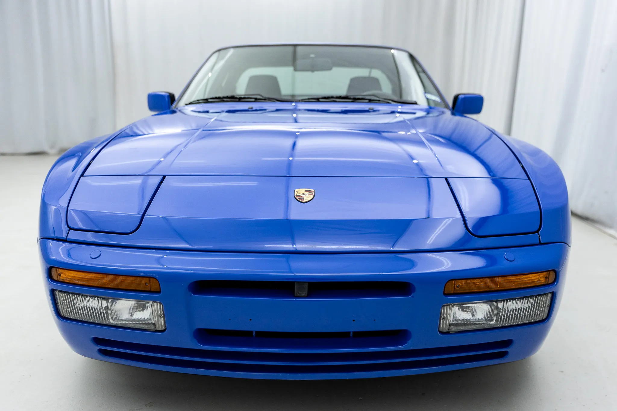 1991 Porsche 944 S2 in Maritime Blue