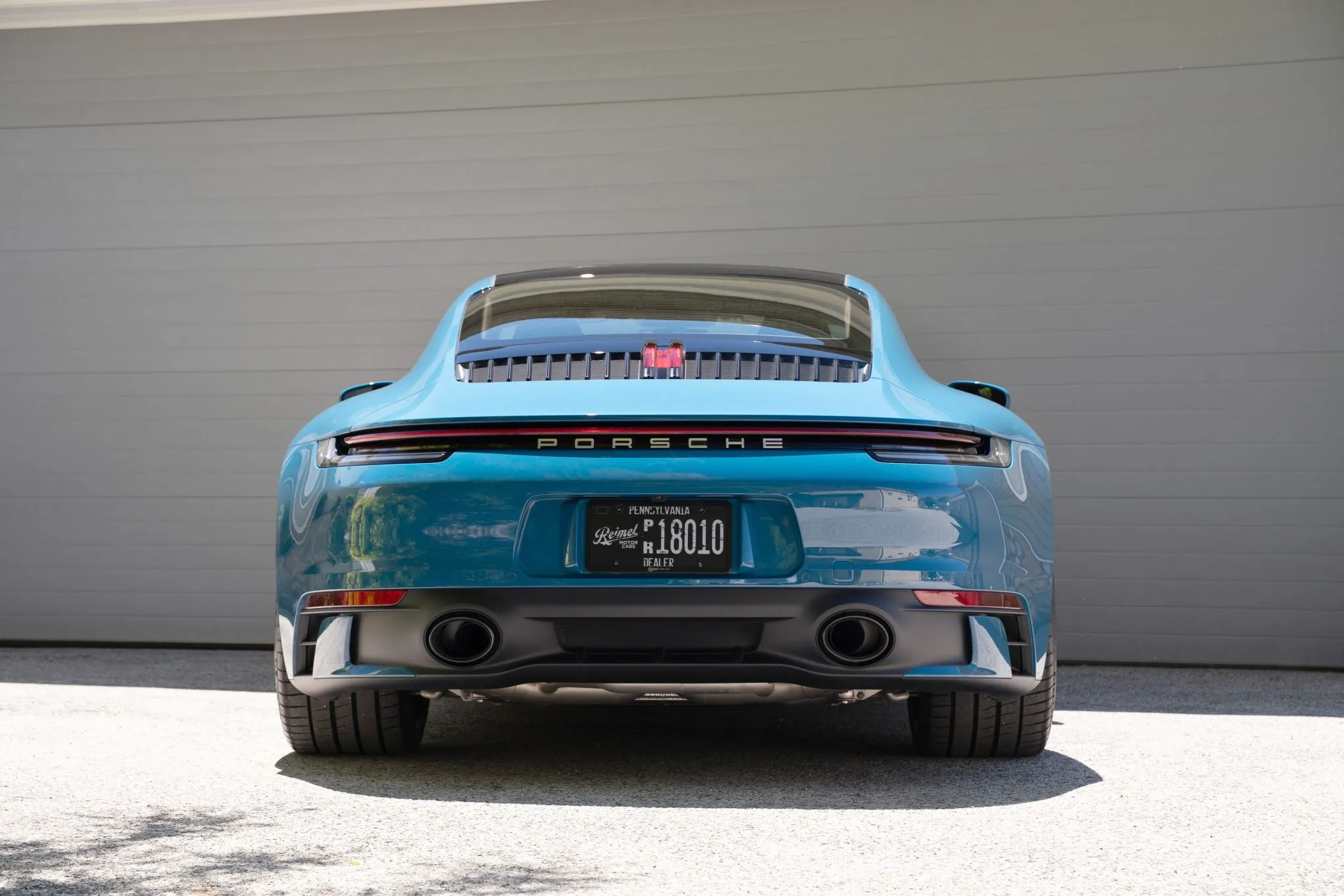 2024 Porsche 911 Carrera S Coupe 7-Speed in Oslo Blue