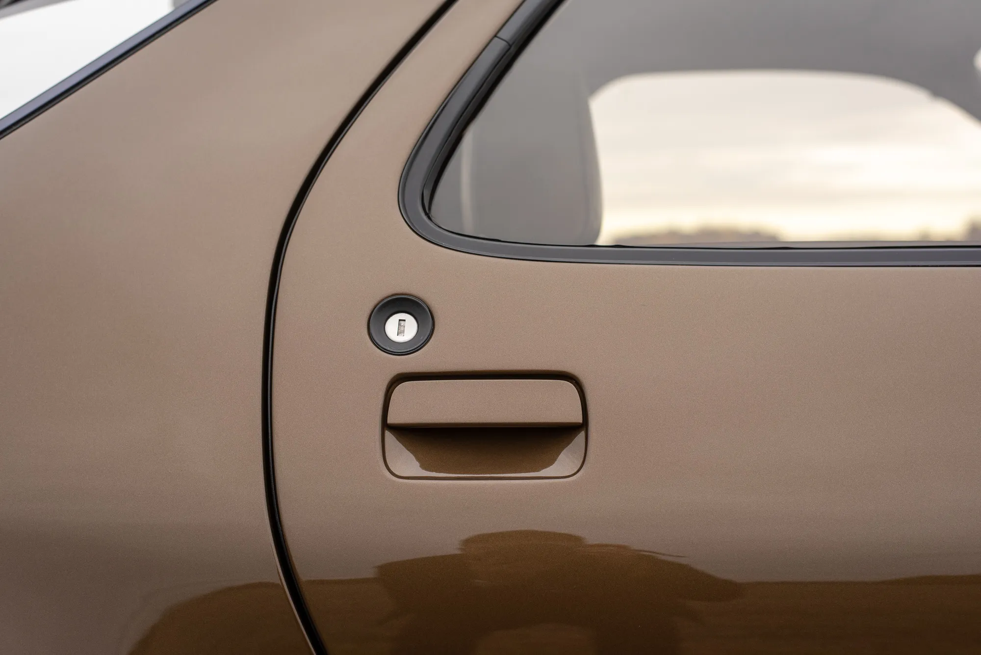 1979 Porsche 928 In Tobacco Metallic