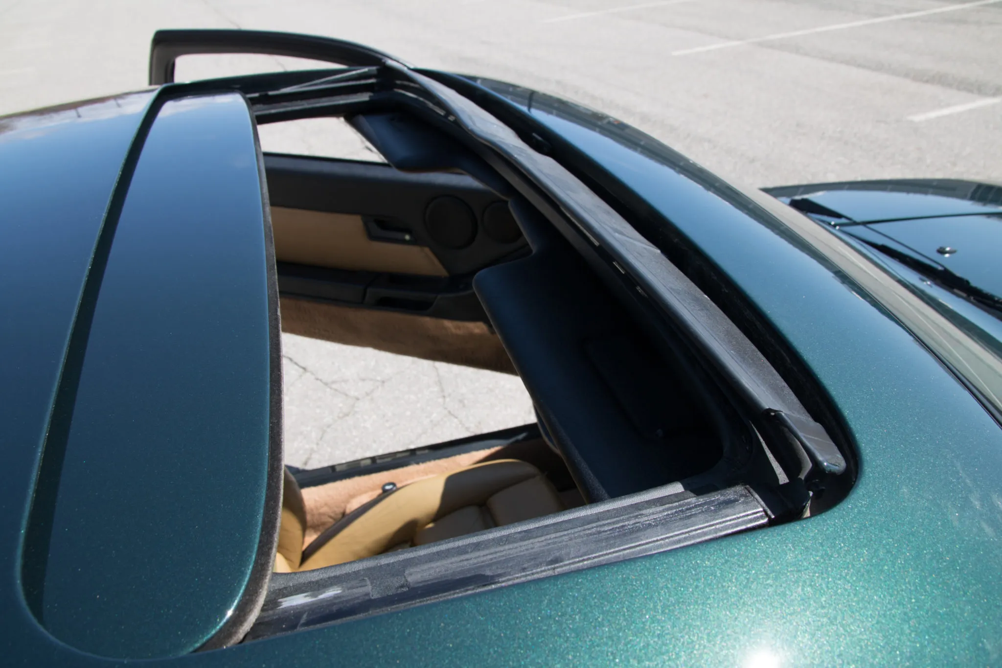 1989 Porsche 928 S4 in Pine Green Metallic