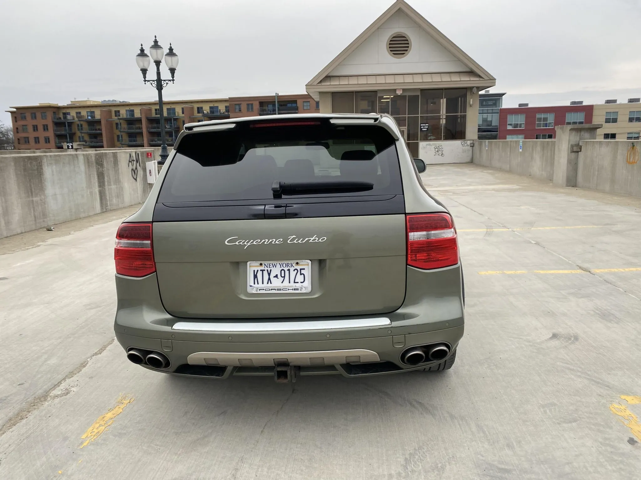 2008 Porsche Cayenne Turbo in Olive Green Metallic