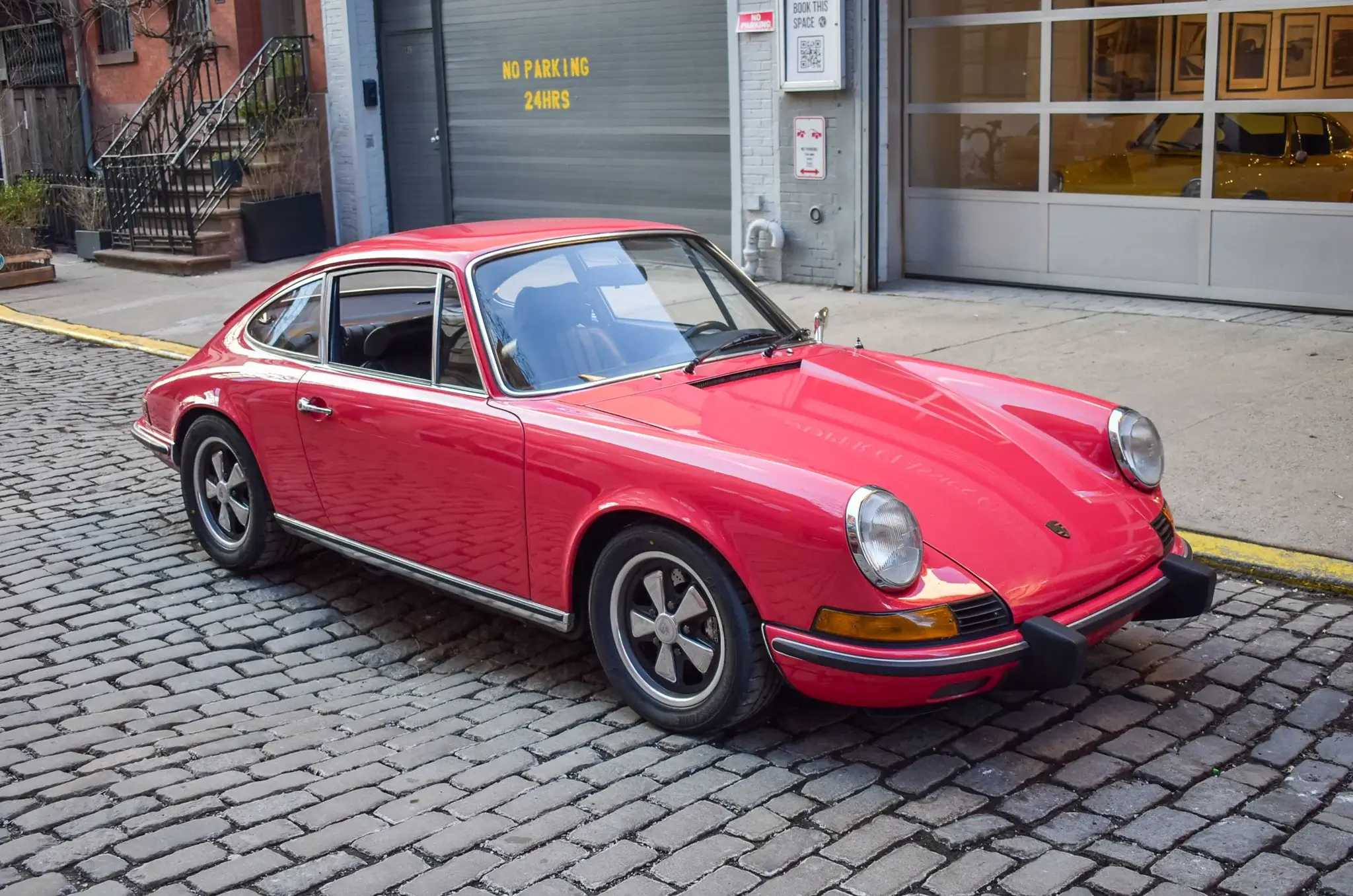 1973 Porsche 911T Coupe in Raspberry Metallic