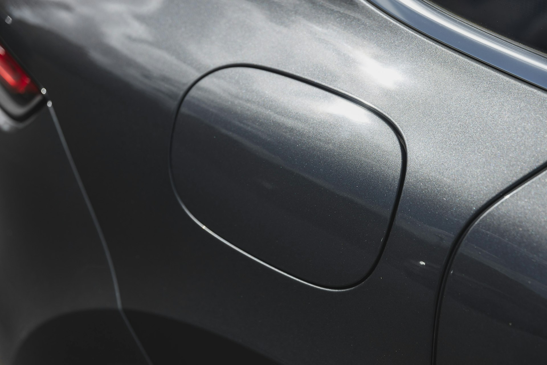 2019 Porsche Cayenne in Quartz Grey Metallic
