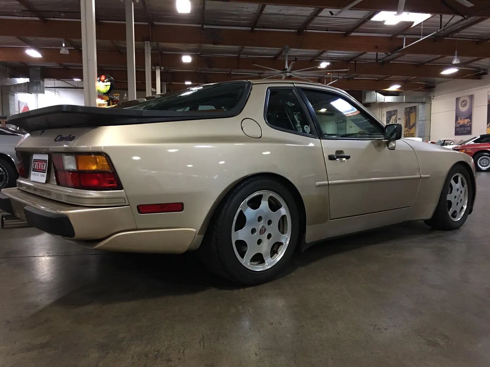 1989 Porsche 944 Turbo in Bamboo Metallic