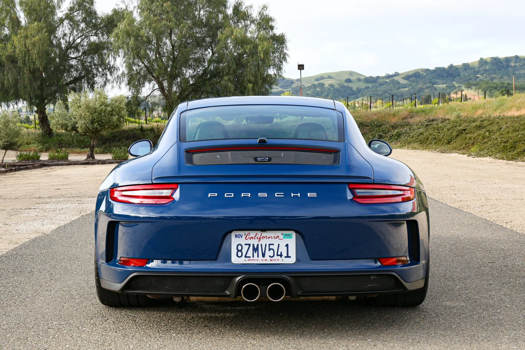2018 Porsche 911 GT3 Touring in Pantone 296C