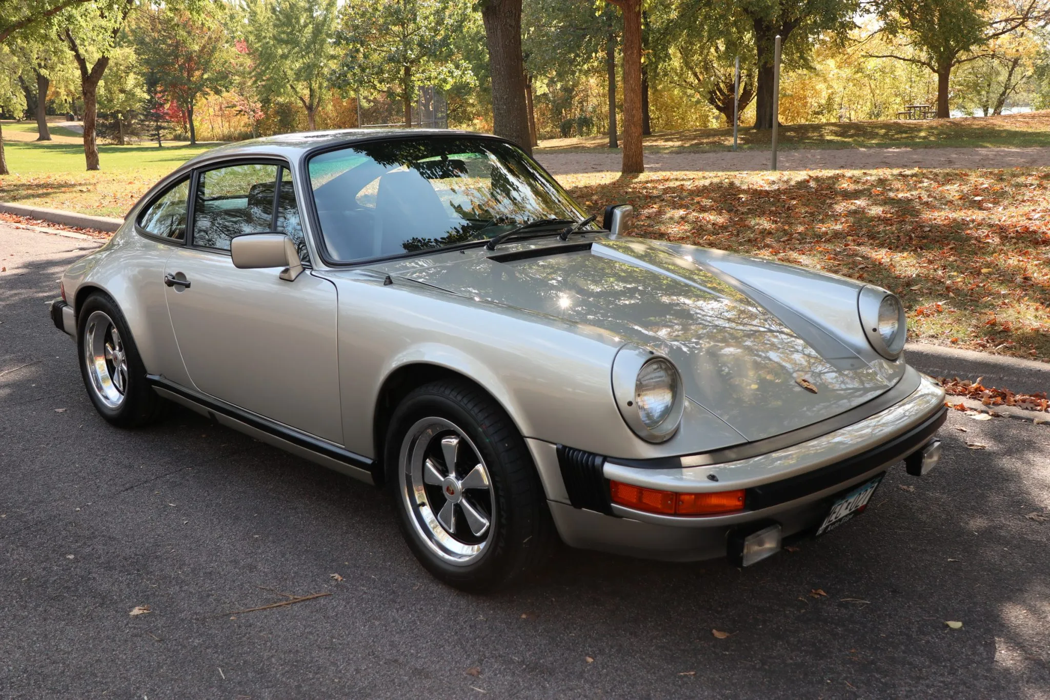 1983 Porsche 911SC Coupe in Pewter Metallic
