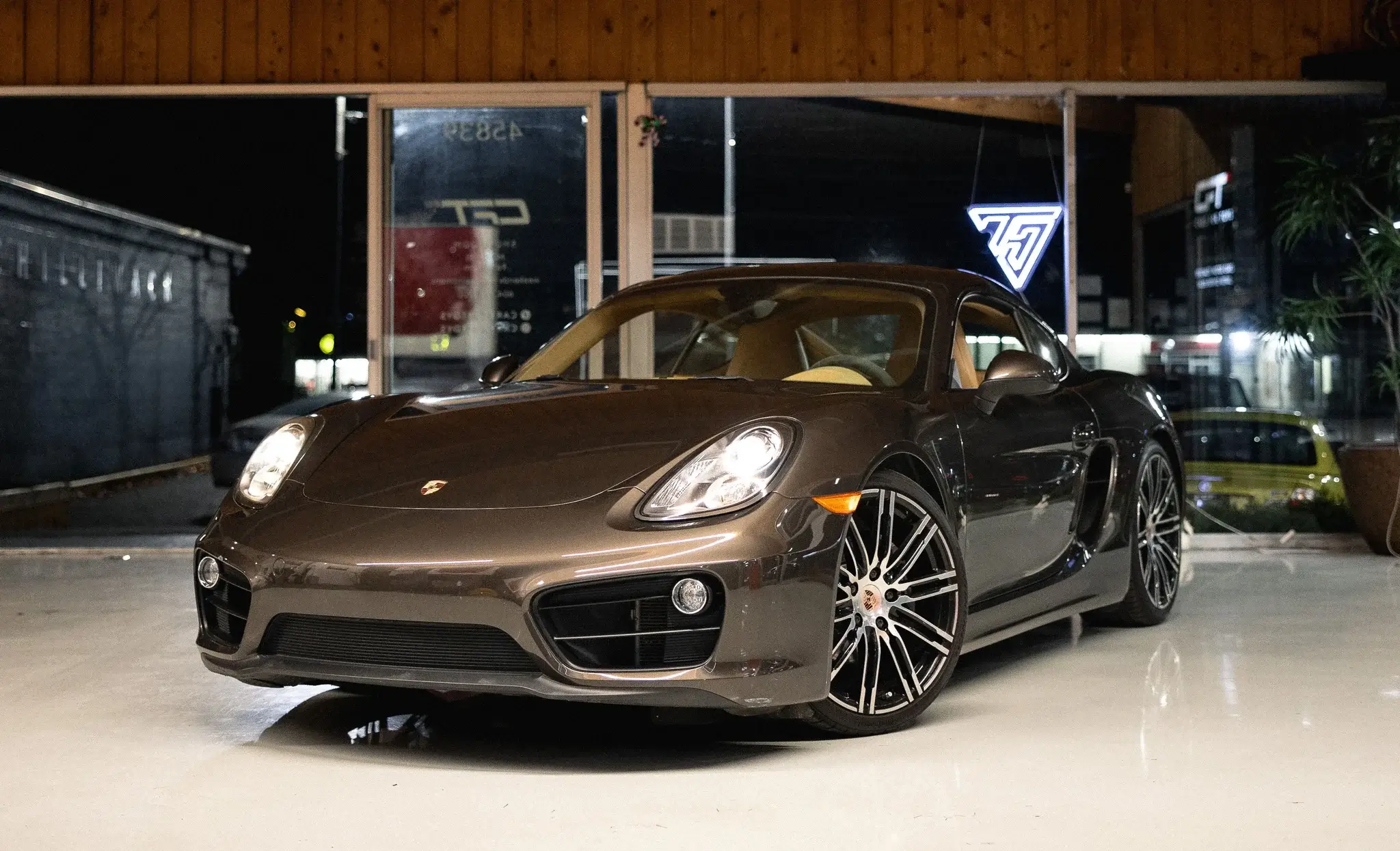 2015 Porsche Cayman in Anthracite Brown Metallic
