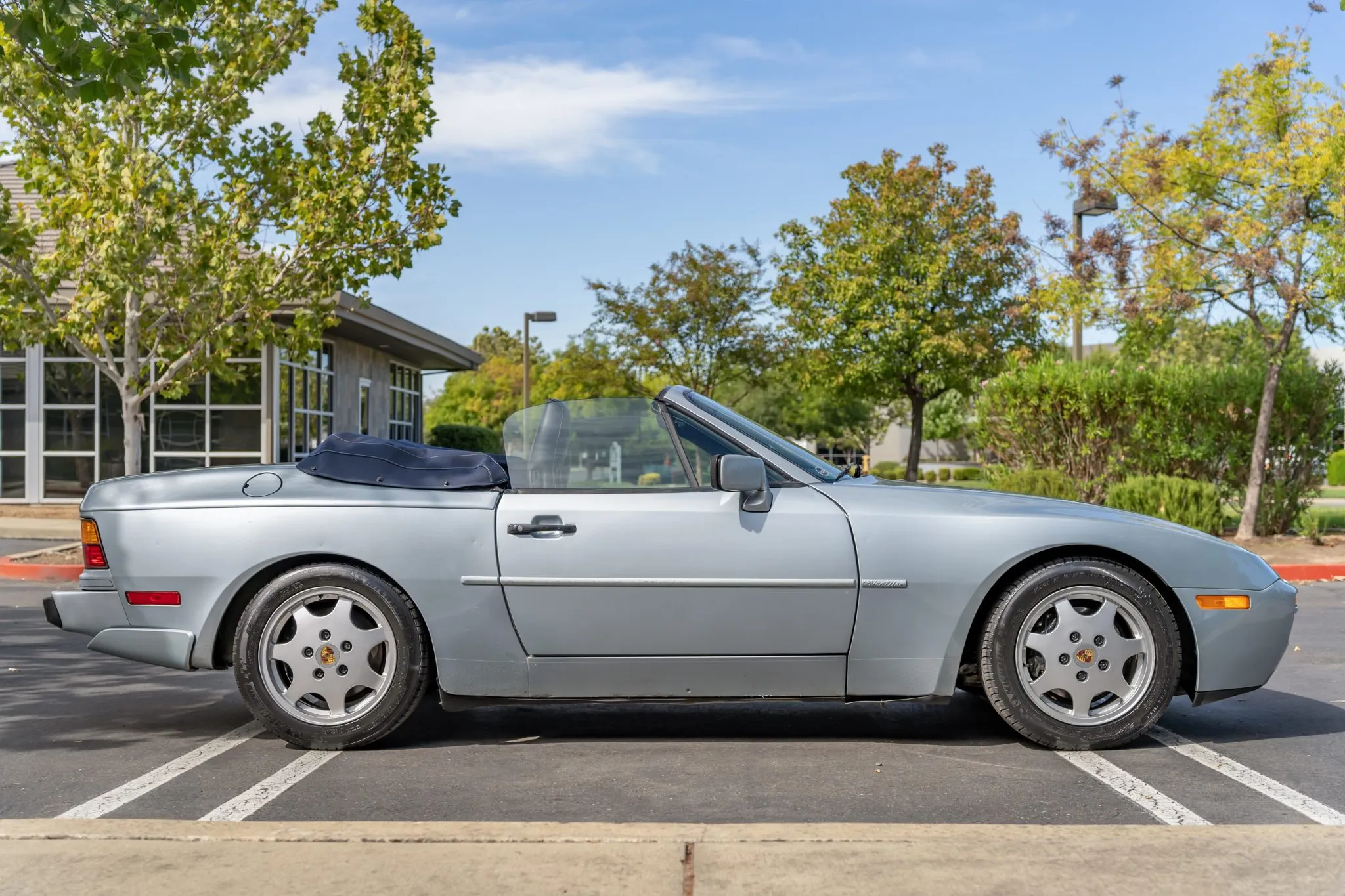 1990 Porsche 944 S2 Cabriolet in Glacier Metallic
