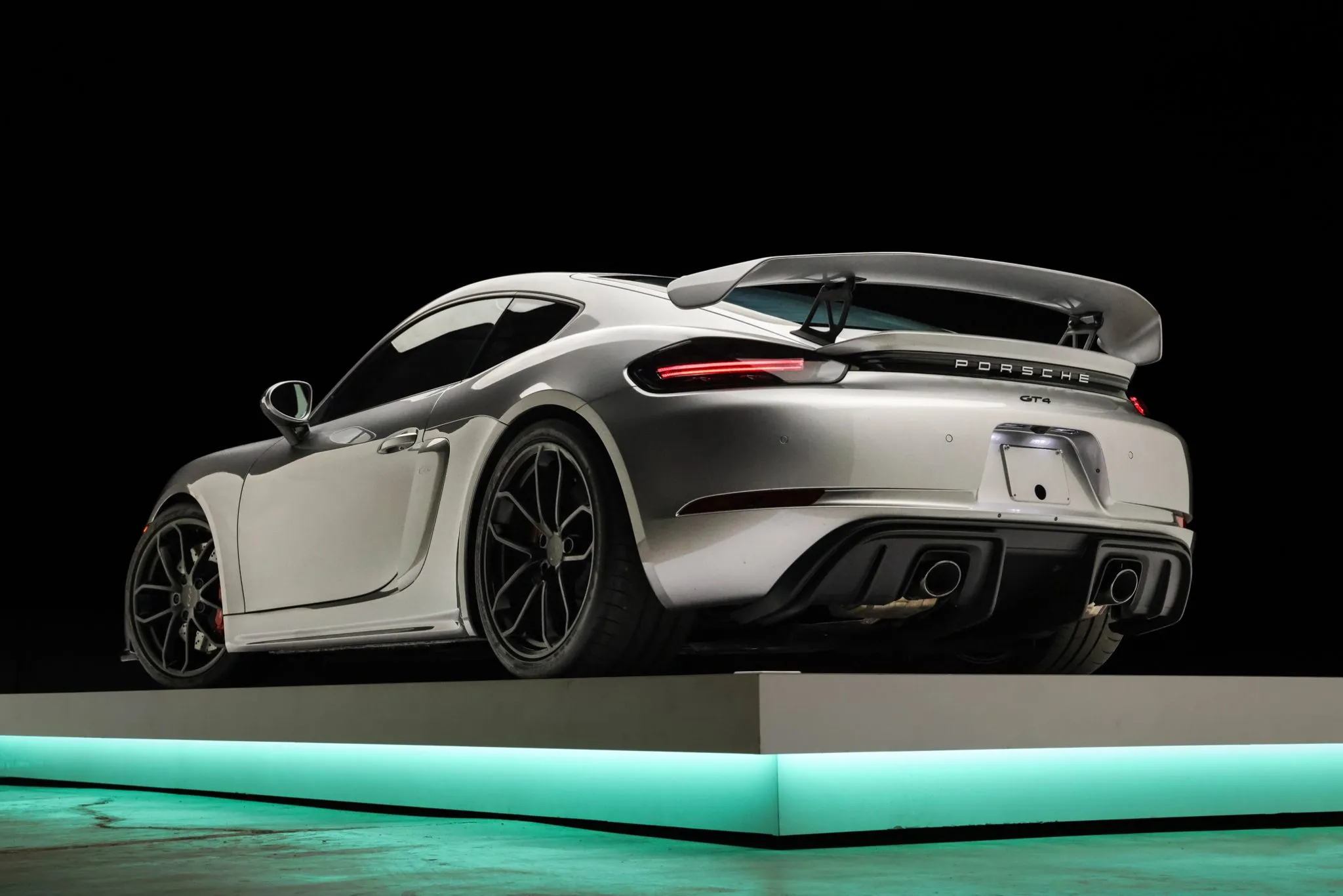 2021 Porsche 718 Cayman GT4 in GT Silver Metallic