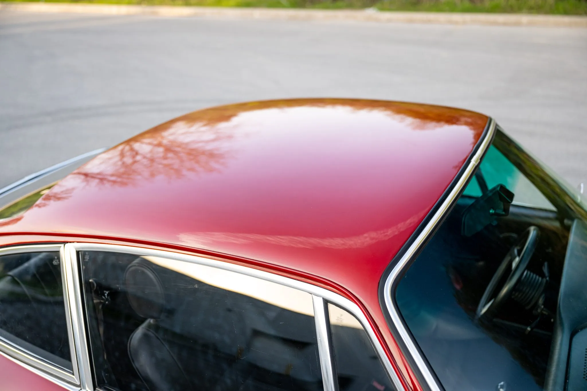 1971 Porsche 911T Coupe in Maroon