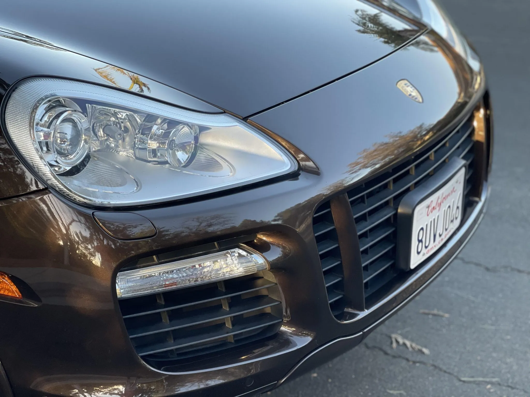 2009 Porsche Cayenne GTS in Macadamia Metallic