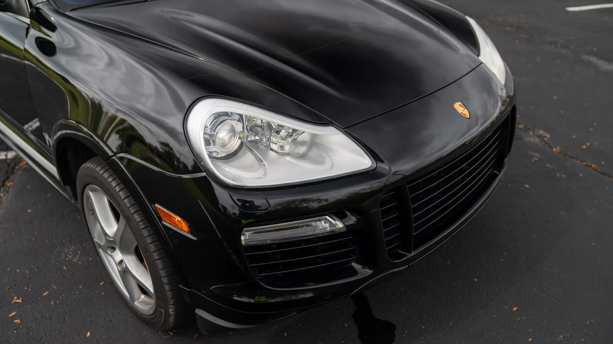 2009 Porsche Cayenne Turbo S in Black