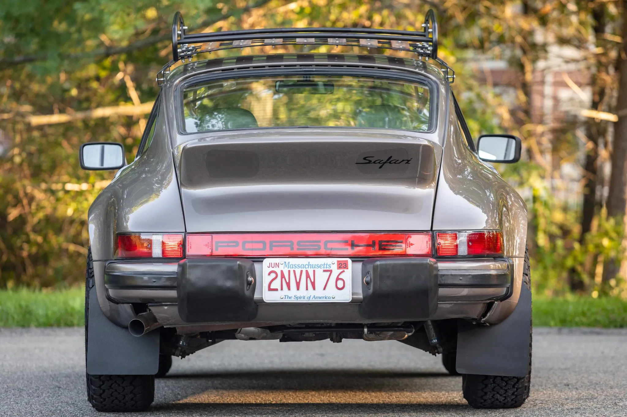 Safari-Style 1983 Porsche 911SC in Quartz Grey Metallic