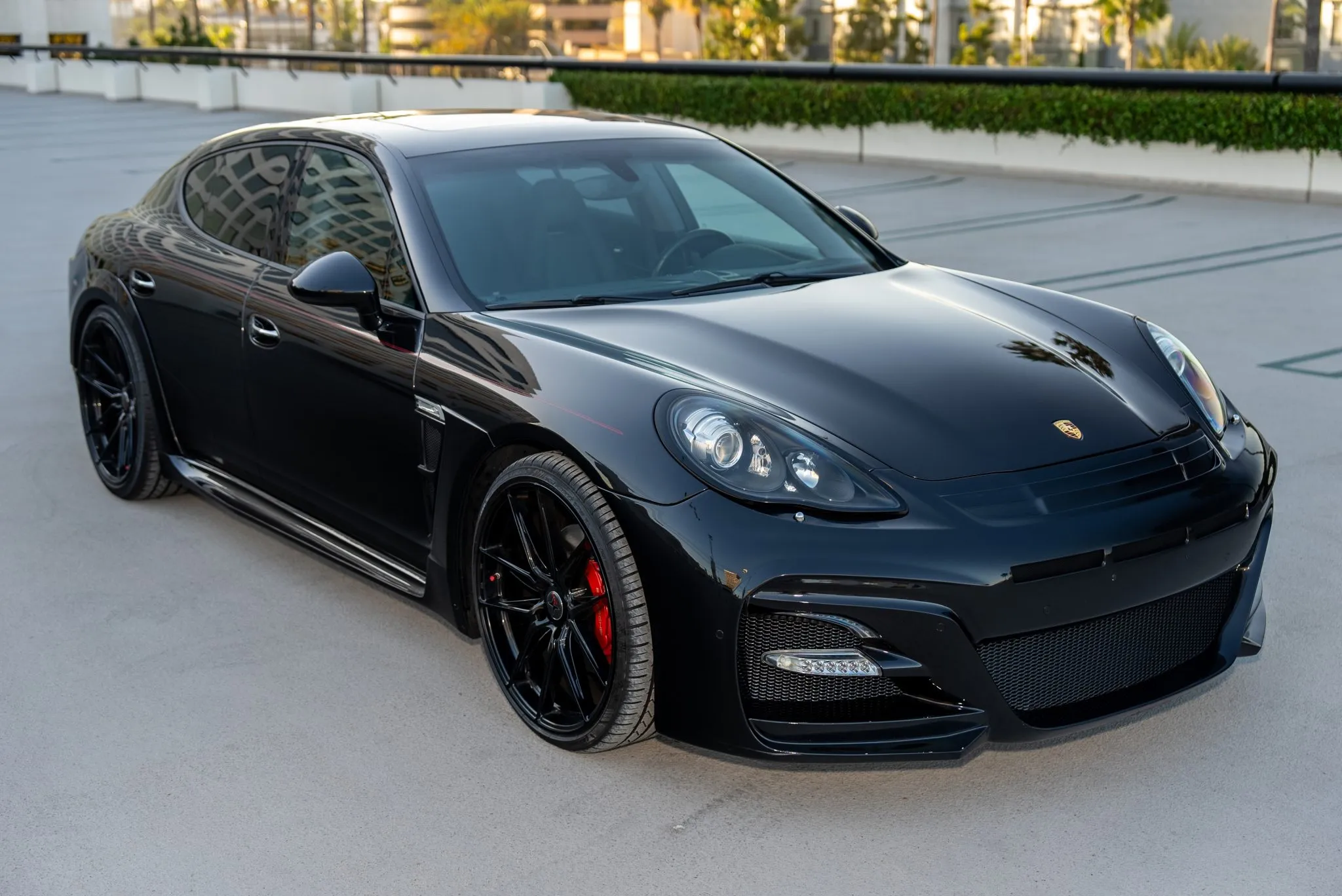 2010 Porsche Panamera 4S in Basalt Black Metallic