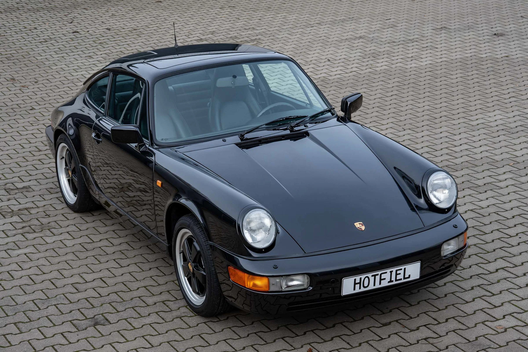 1990 Porsche 911 Carrera 2 Coupé in Panthero Metallic