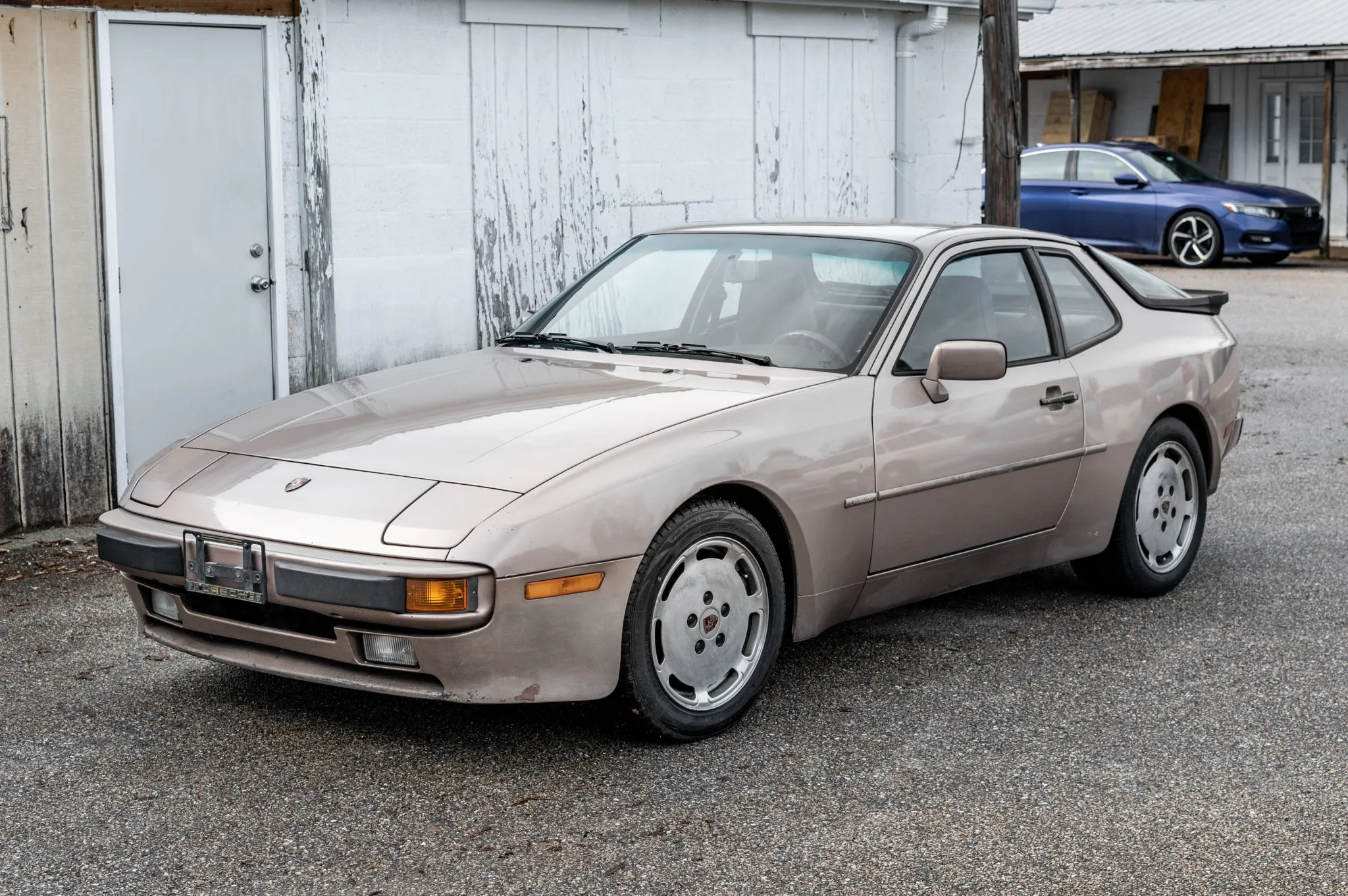 1987 Porsche 944S in Flamingo Metallic