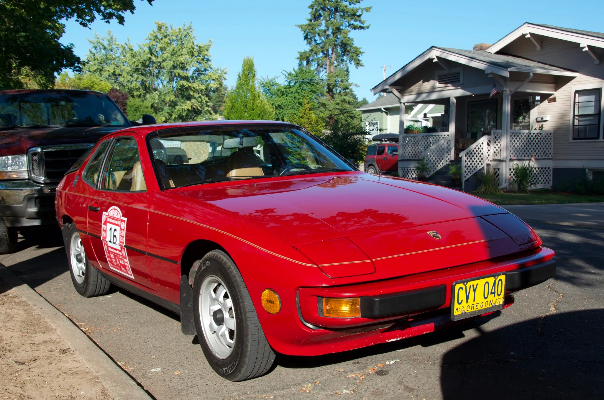 1978 Porsche 924 in Mars Red