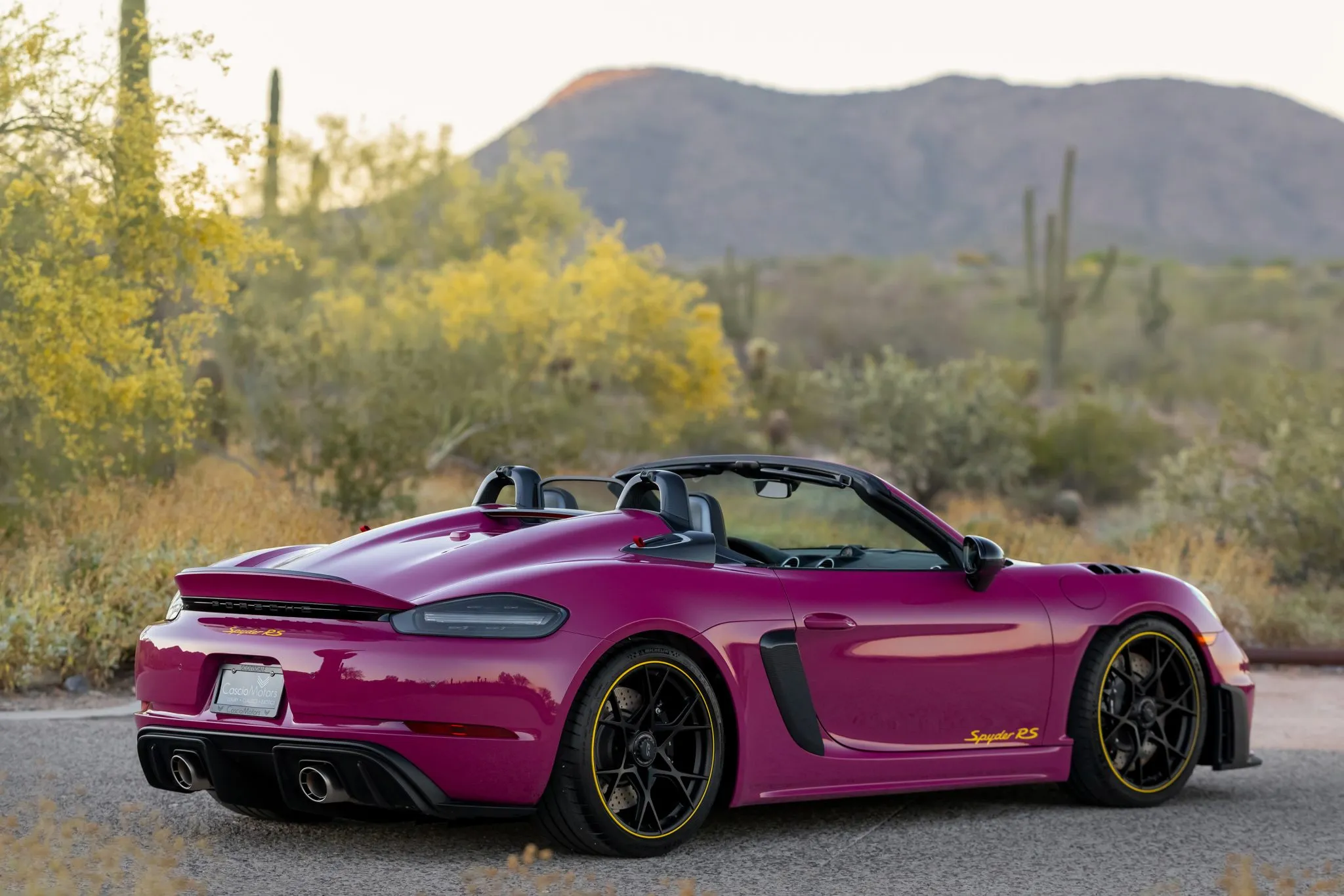 2024 Porsche 718 Spyder RS Weissach in Ruby Star Neo