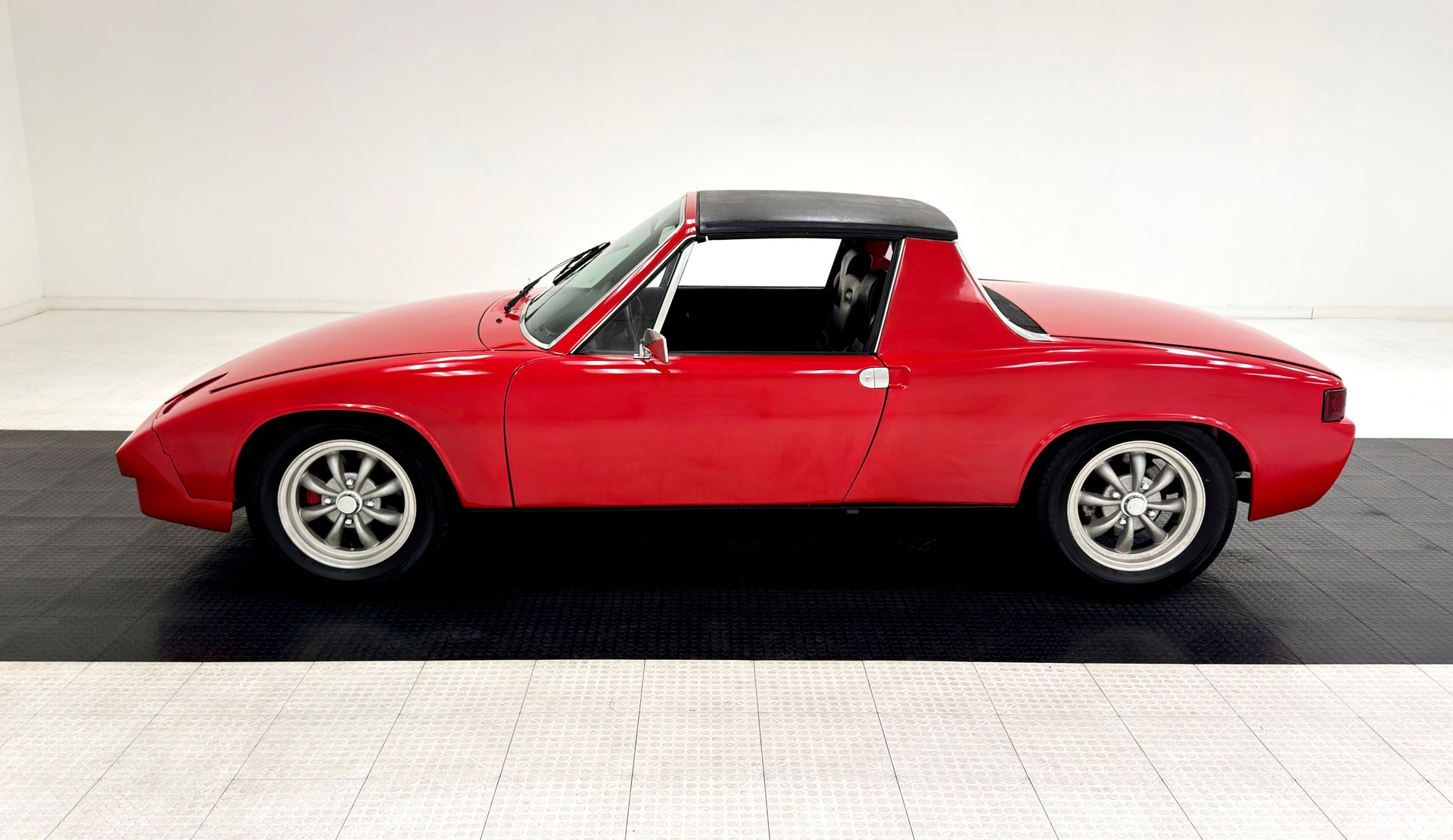 1973 Porsche 914 1.8 Targa in Bahia Red