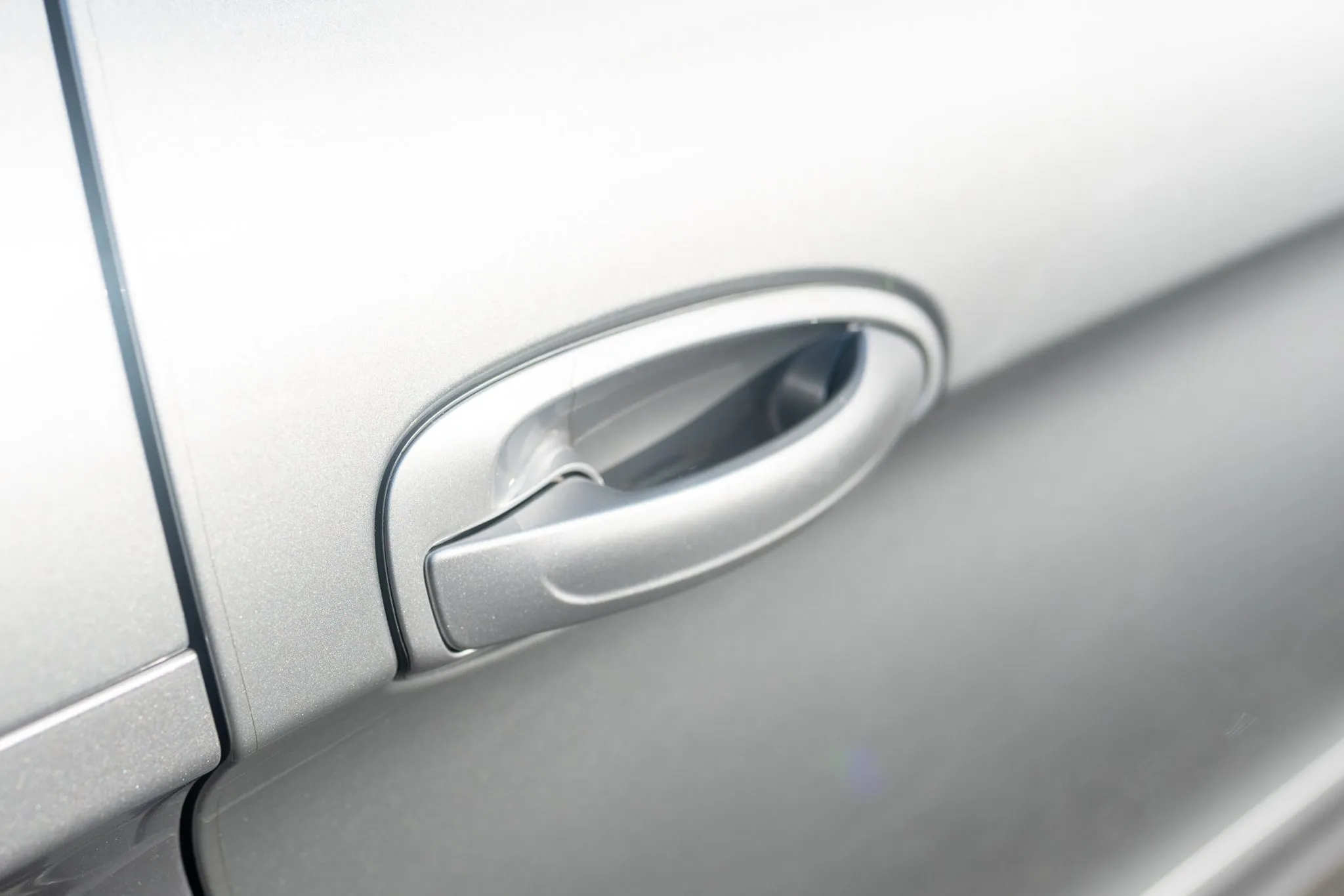 2016 Porsche Boxster Spyder in GT Silver Metallic